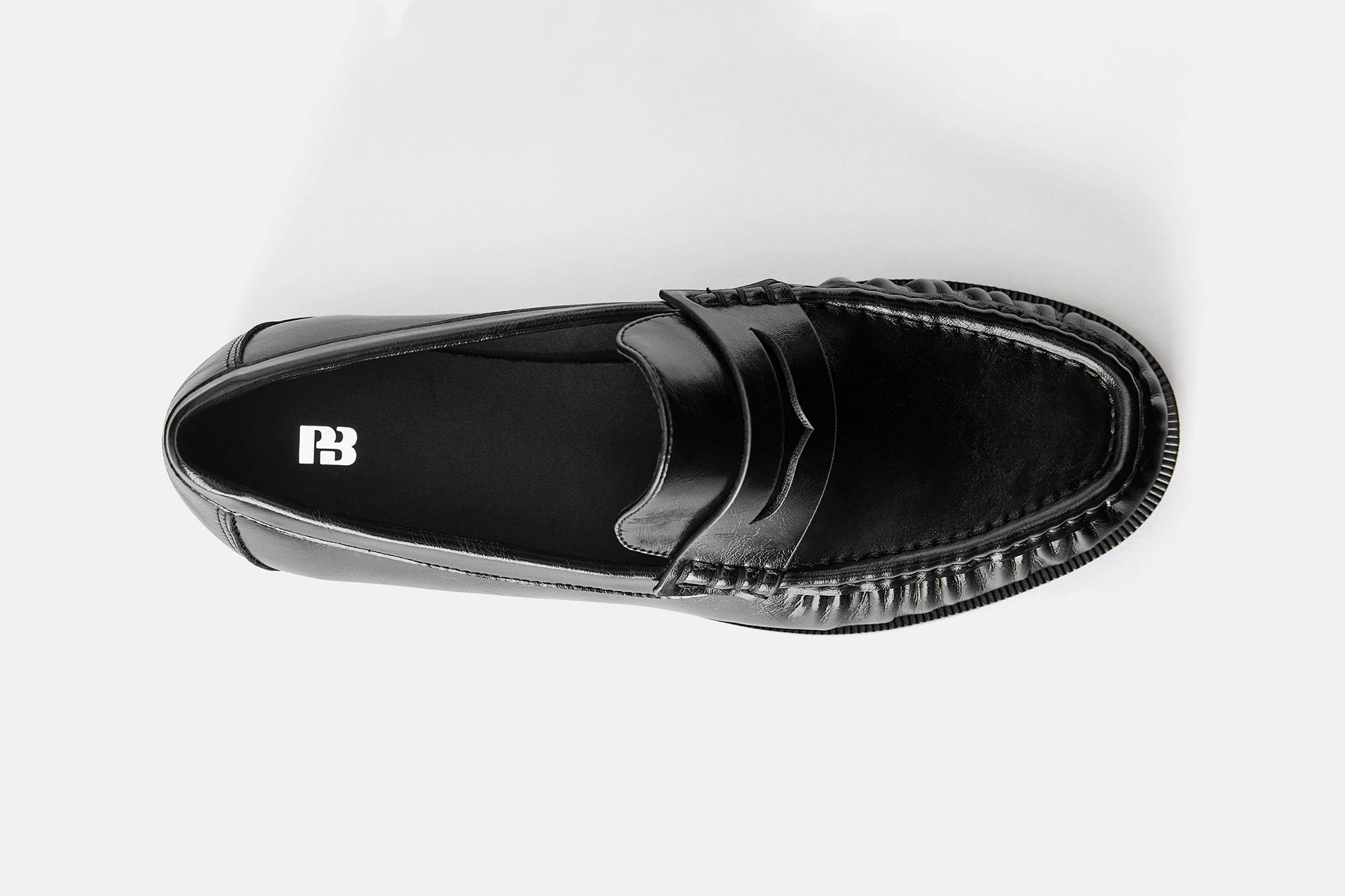 Ruched loafers — Black