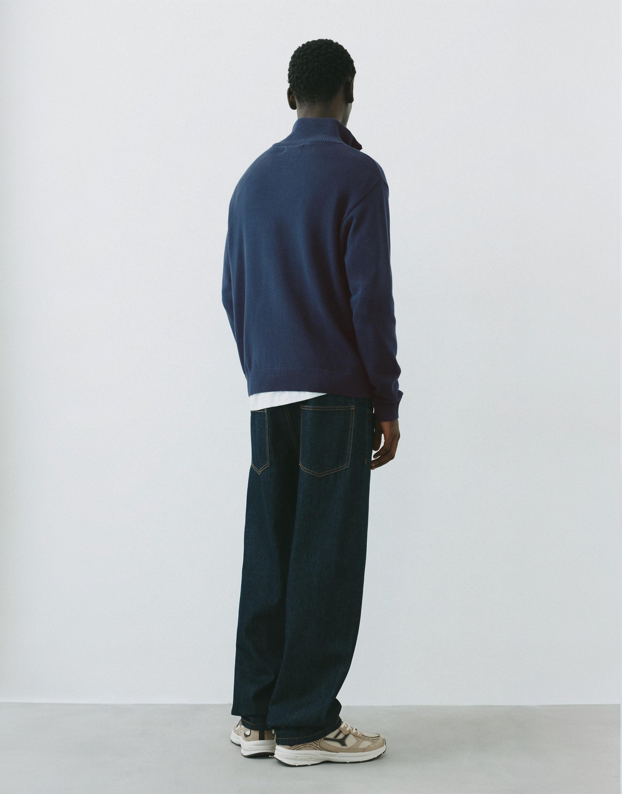 Embroidered quarter-zip sweatshirt — Indigo blue
