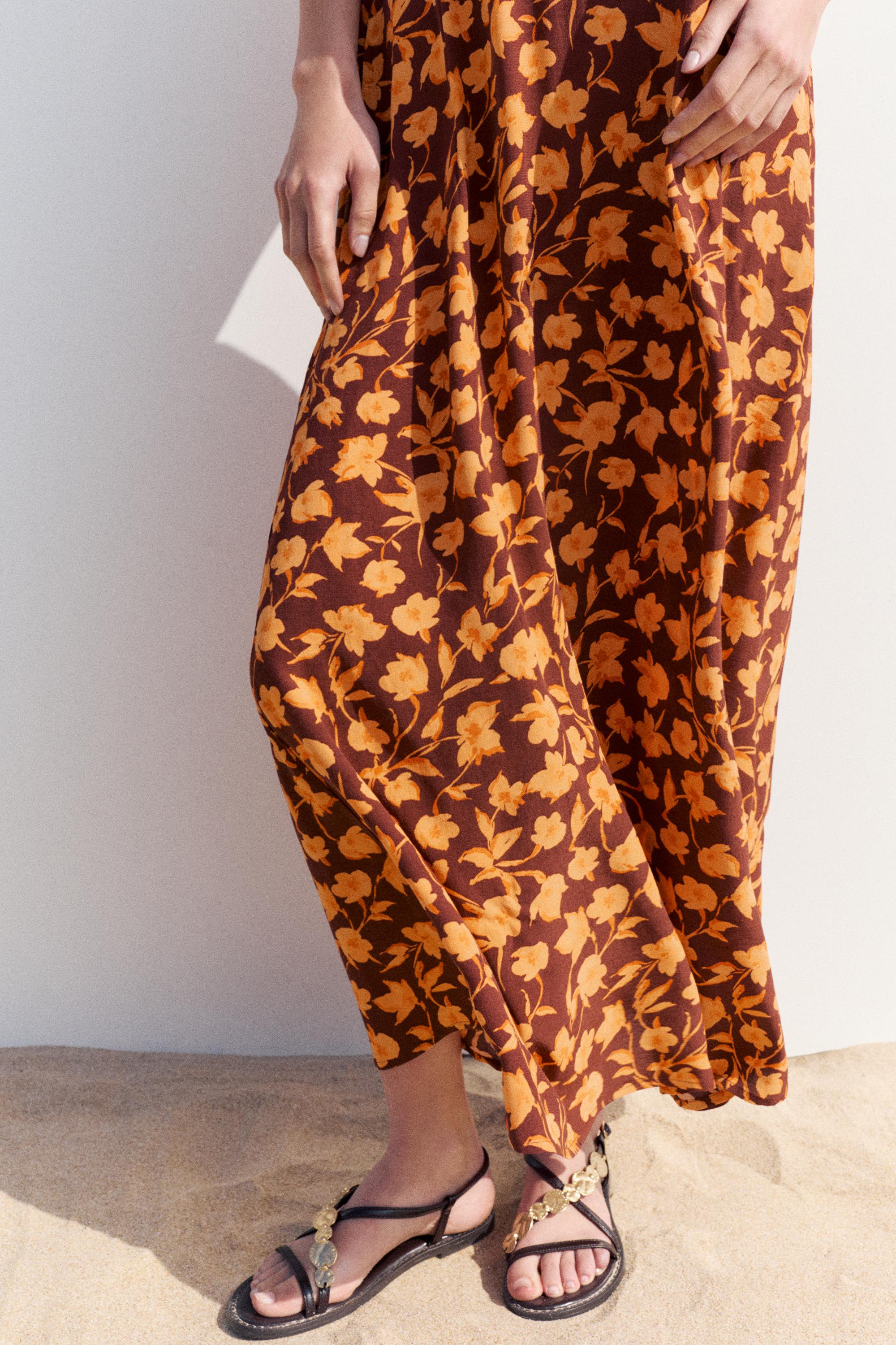 Floral halterneck midi dress — Brown