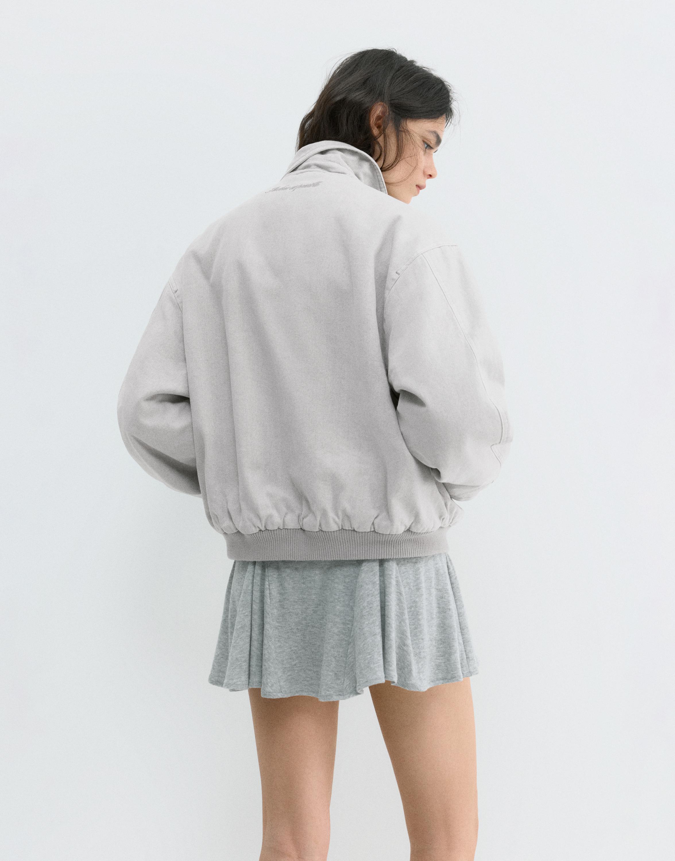 İşlemeli yama detaylı ceket - Görsel 15