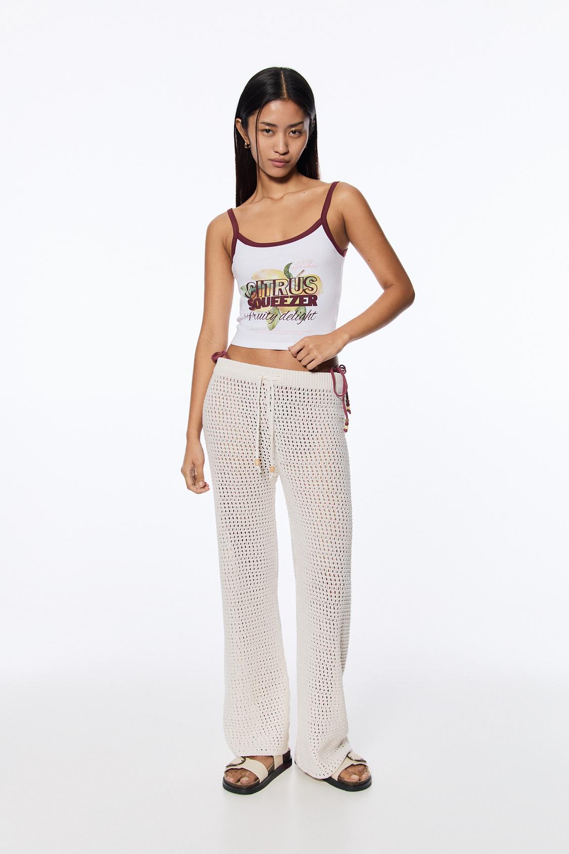 Strappy top with lemon graphic - pull&bear