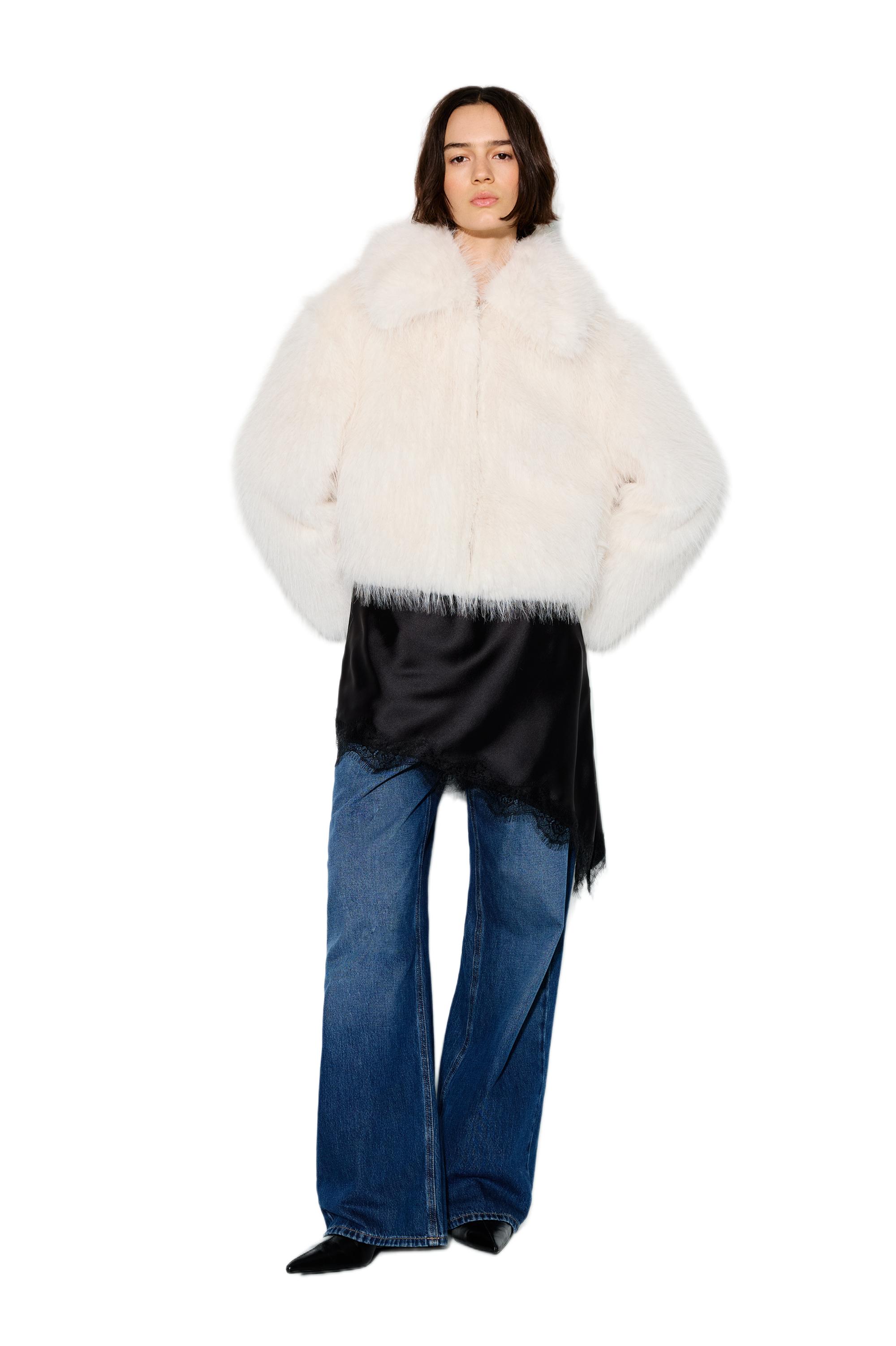 Beyaz suni kürk ceket - Görsel 10