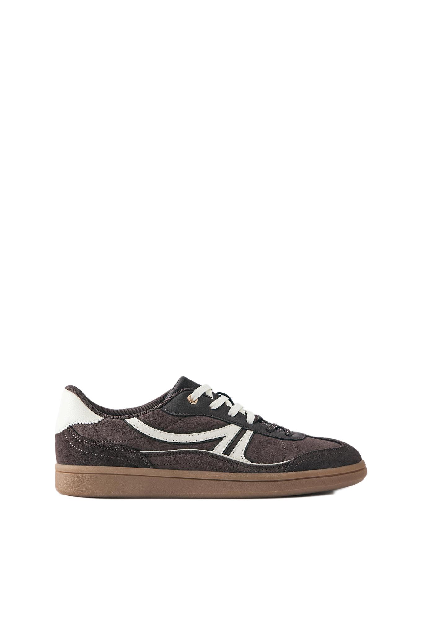 Zapatillas retro cordones