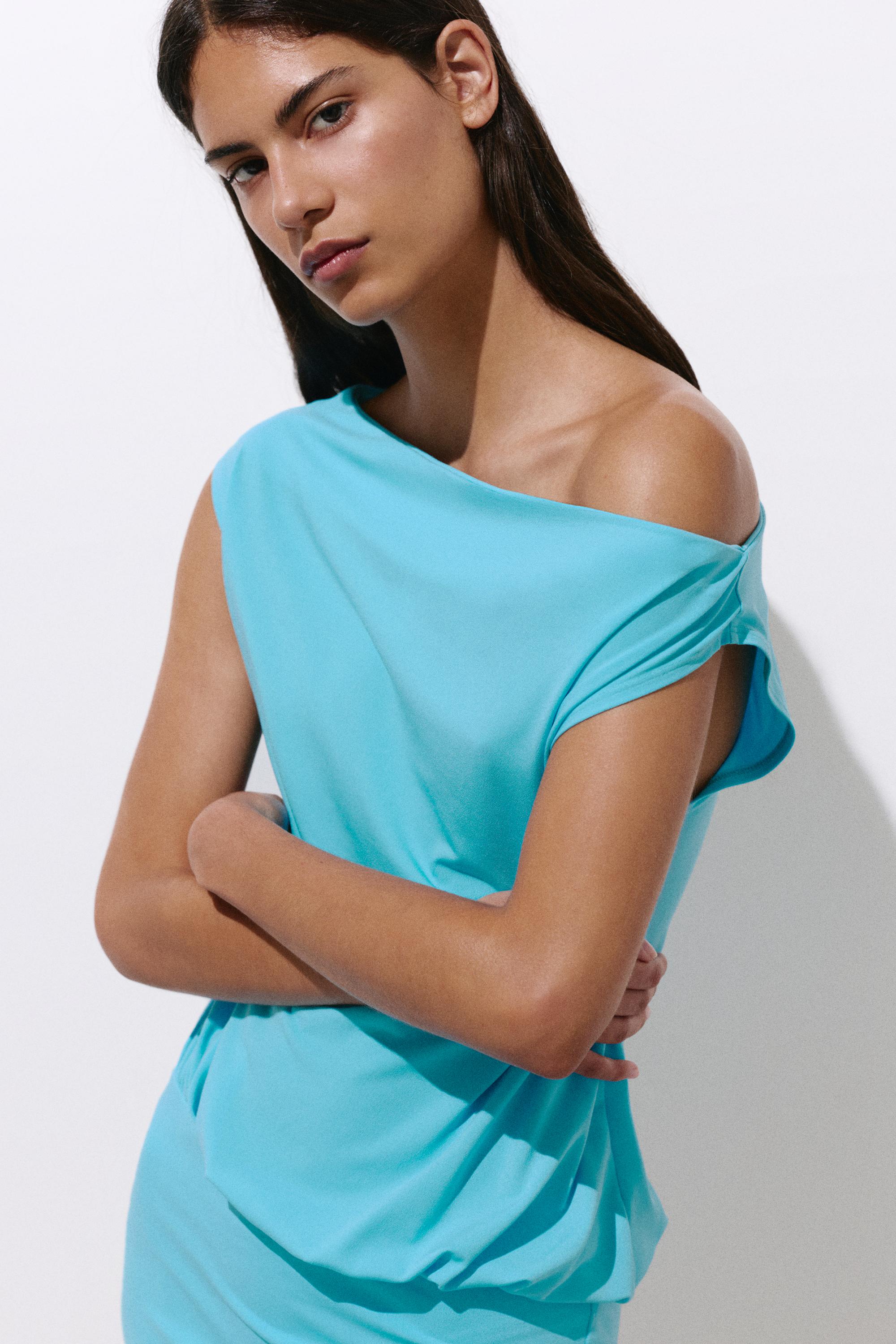 Short asymmetric dress — Turquoise