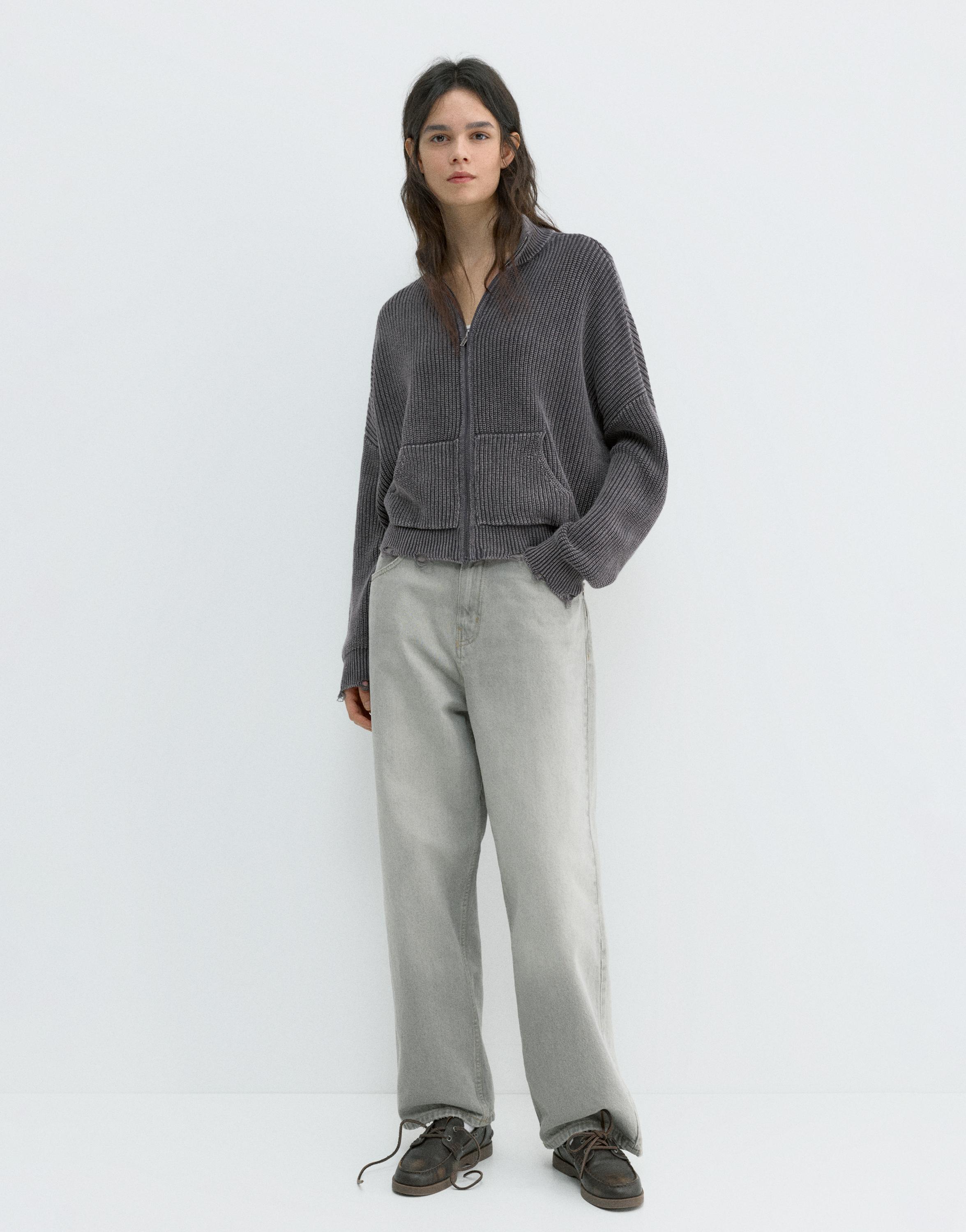 Yırtık detaylı fermuarlı hırka - Görsel 6