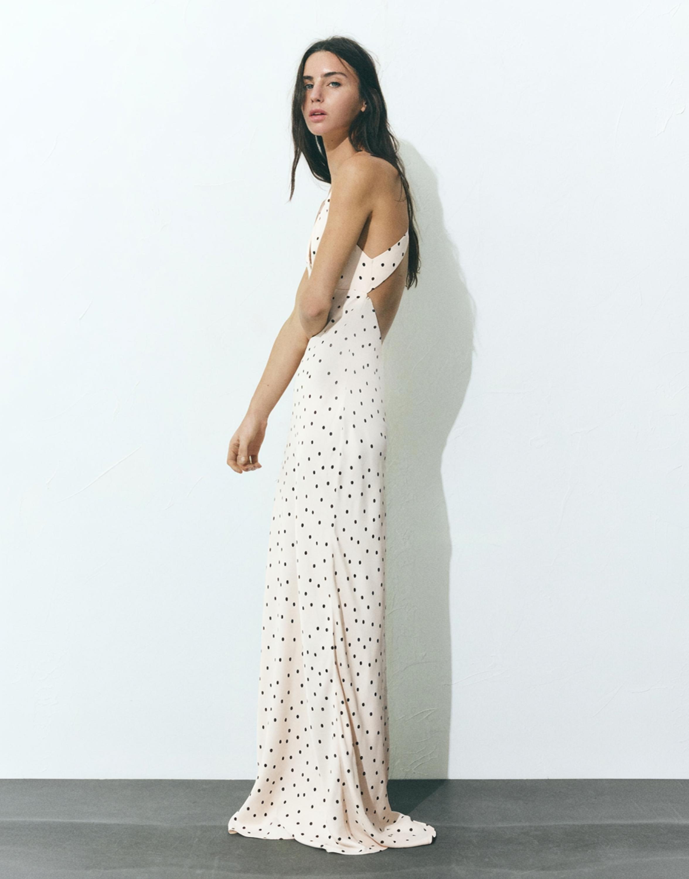 Saten puantiyeli askılı sırt dekolteli elbise - Görsel 7