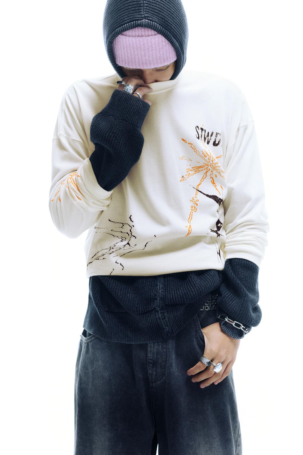 Playera STWD gráfico mármol PULL&BEAR