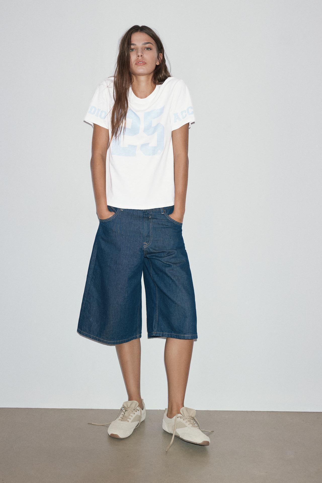 Number graphic T-shirt — Ice