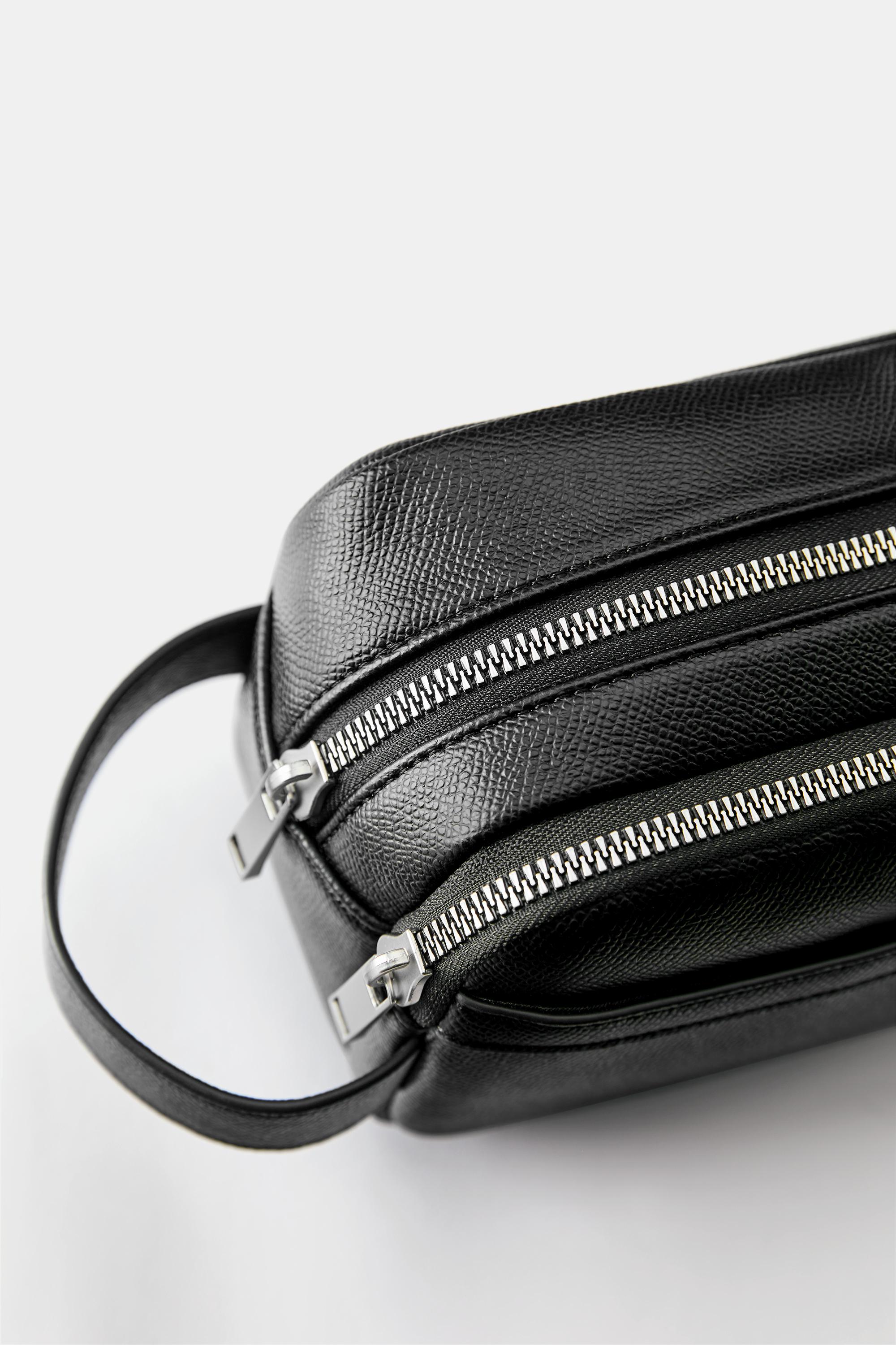 Wash bag with handle — Black