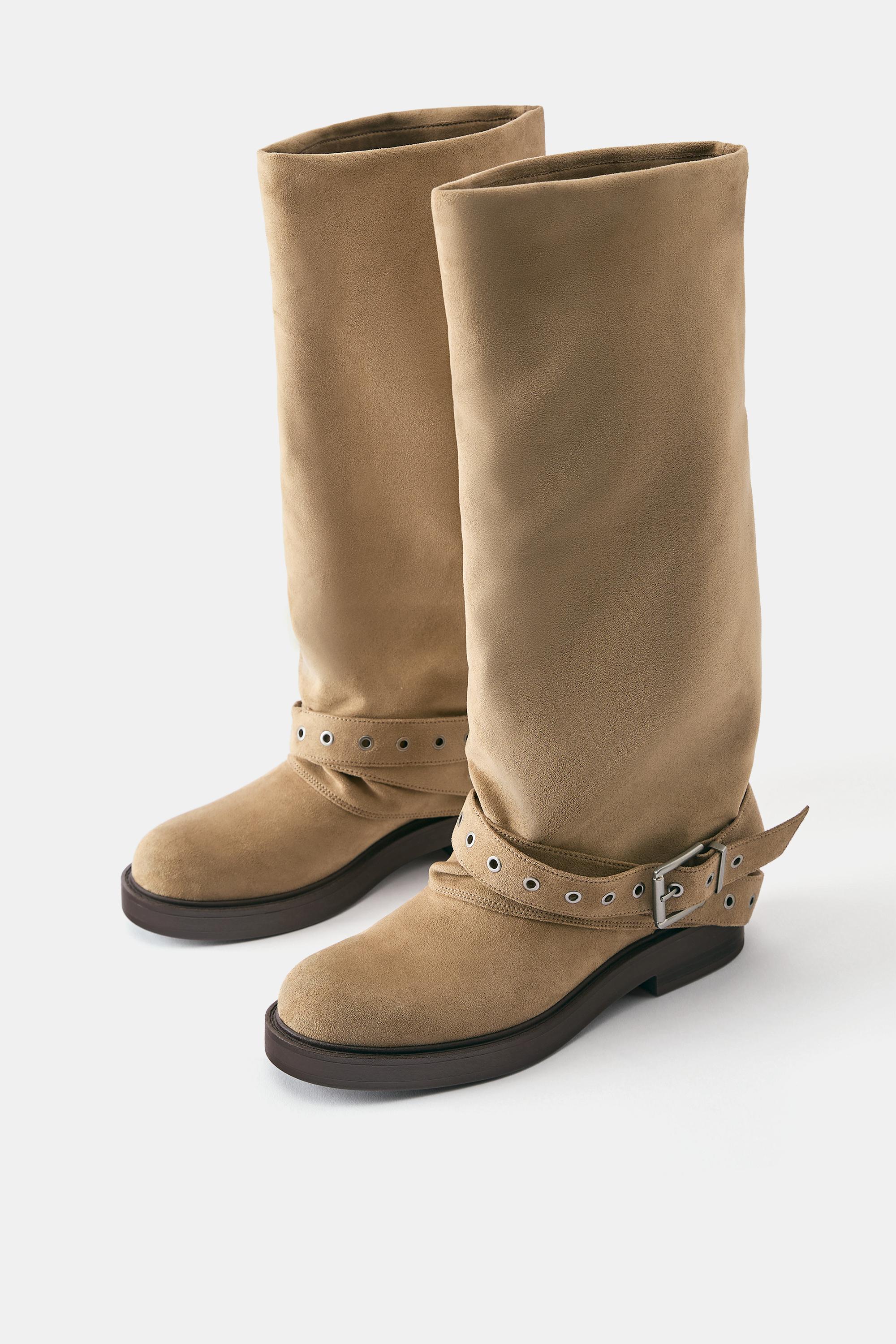 Flat footed leggings boots with buckle — Brown