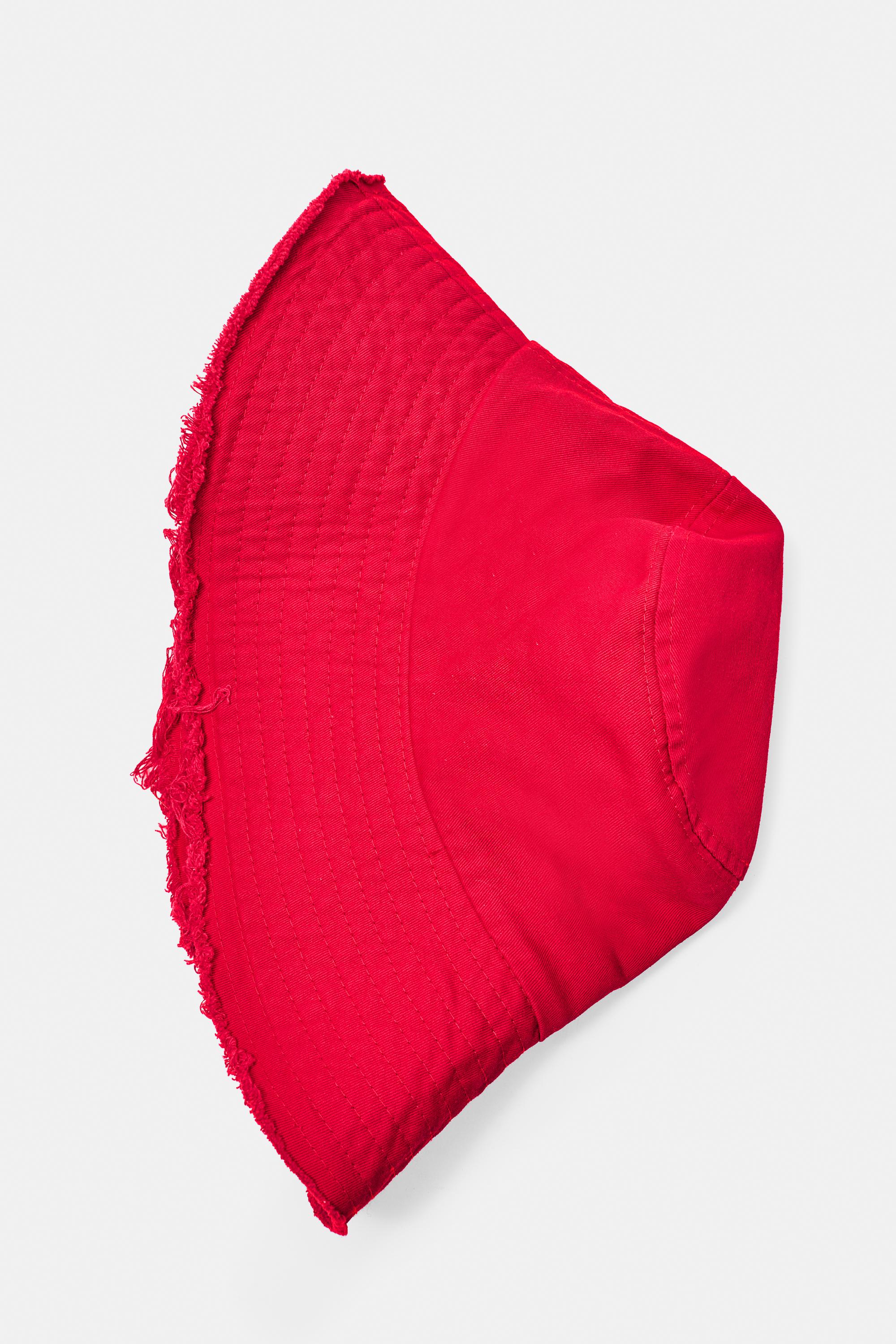 Püsküllü Bucket Şapka