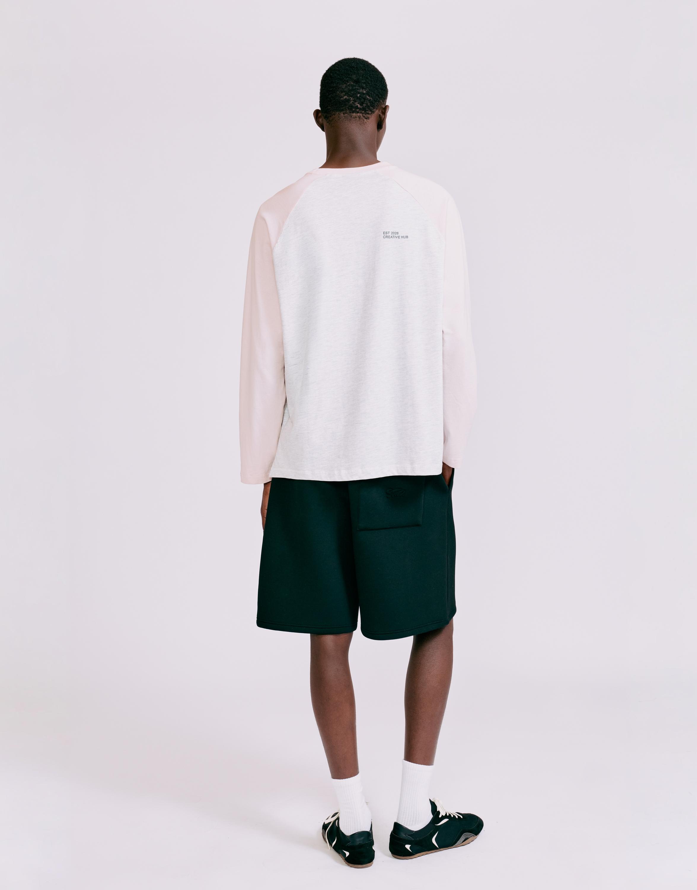 Raglan sleeve T-shirt — Pink