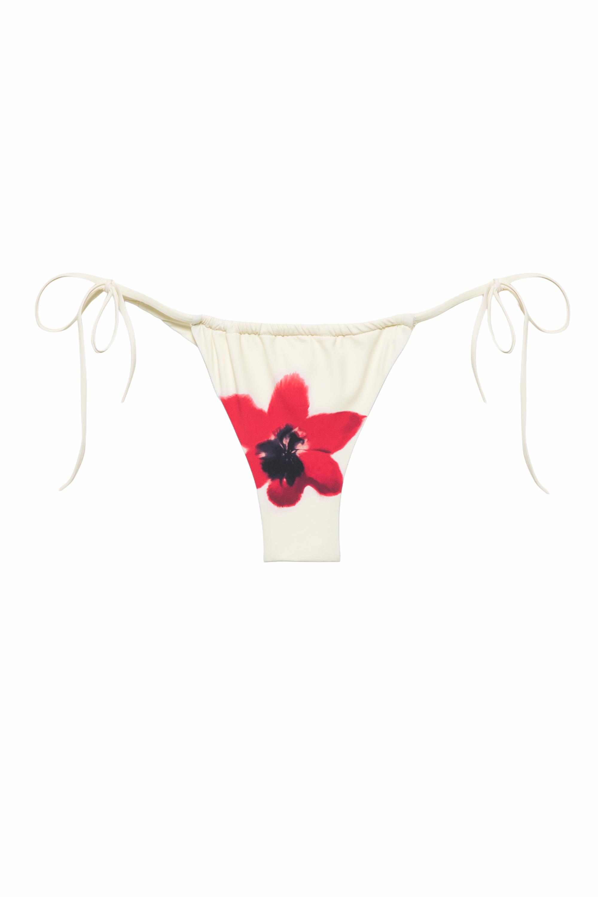 Pull&Bear Çiçekli bikini altı görsel 8