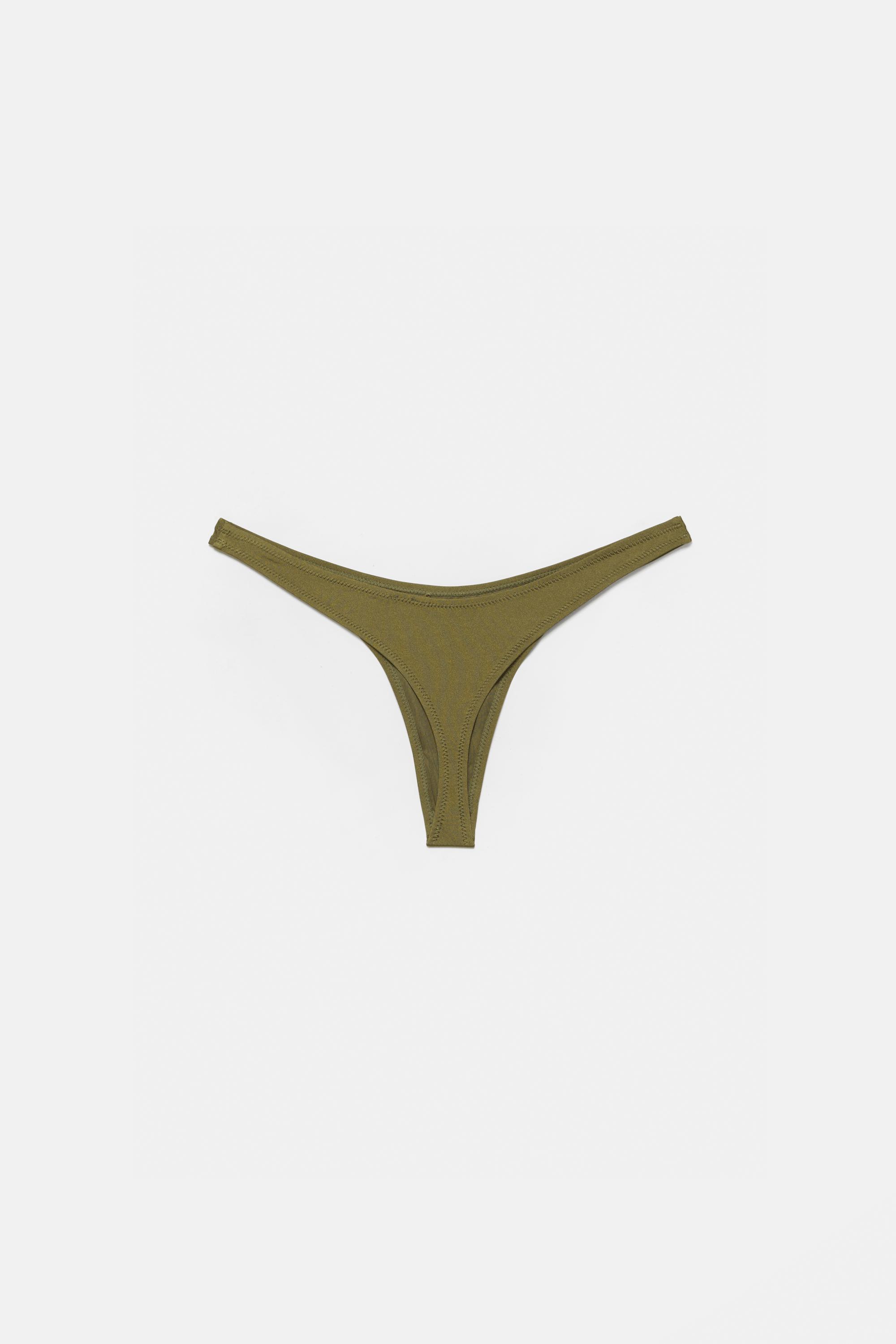 Saten tanga bikini altı