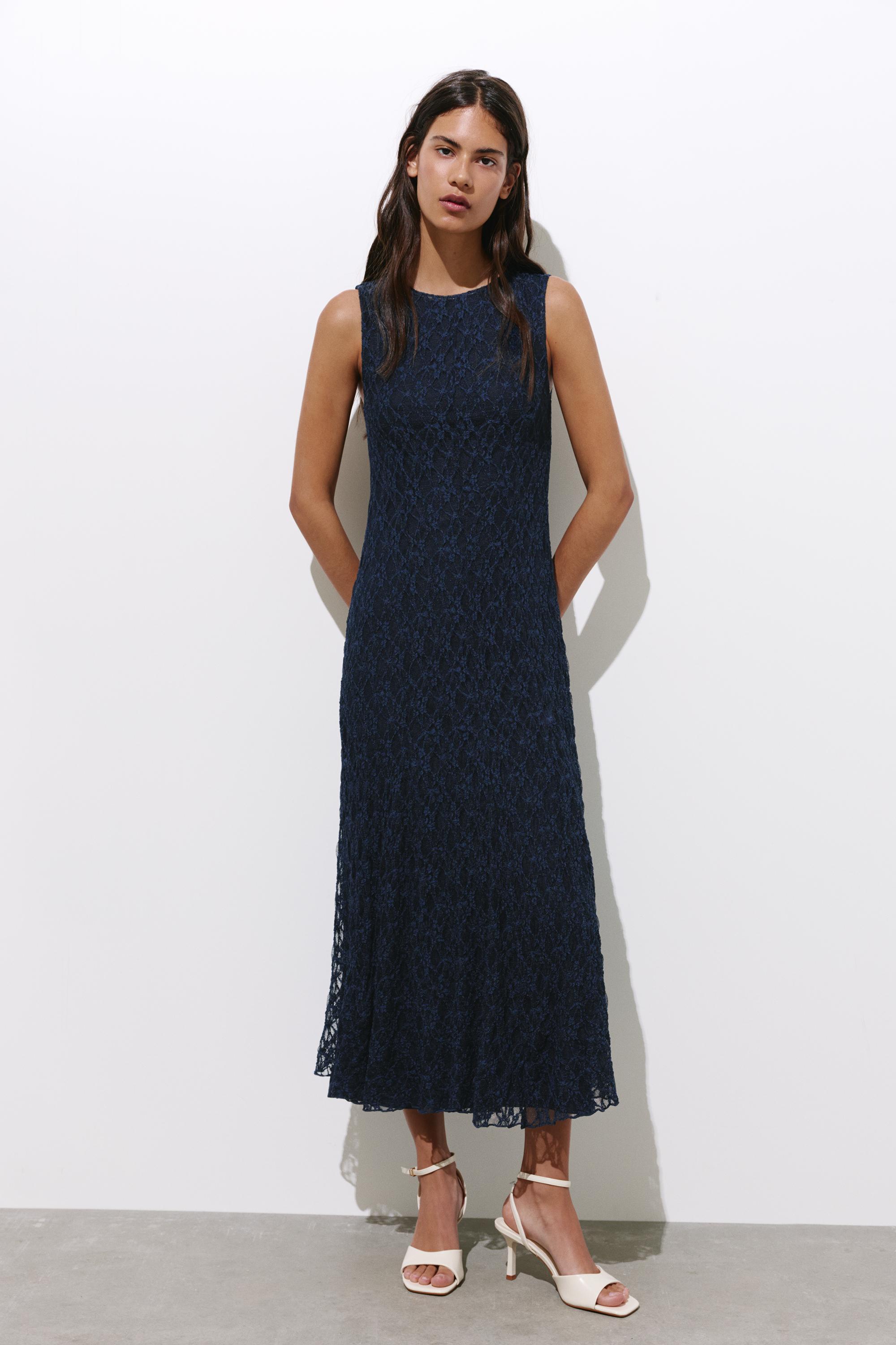 Fitted lace midi dress — Navy