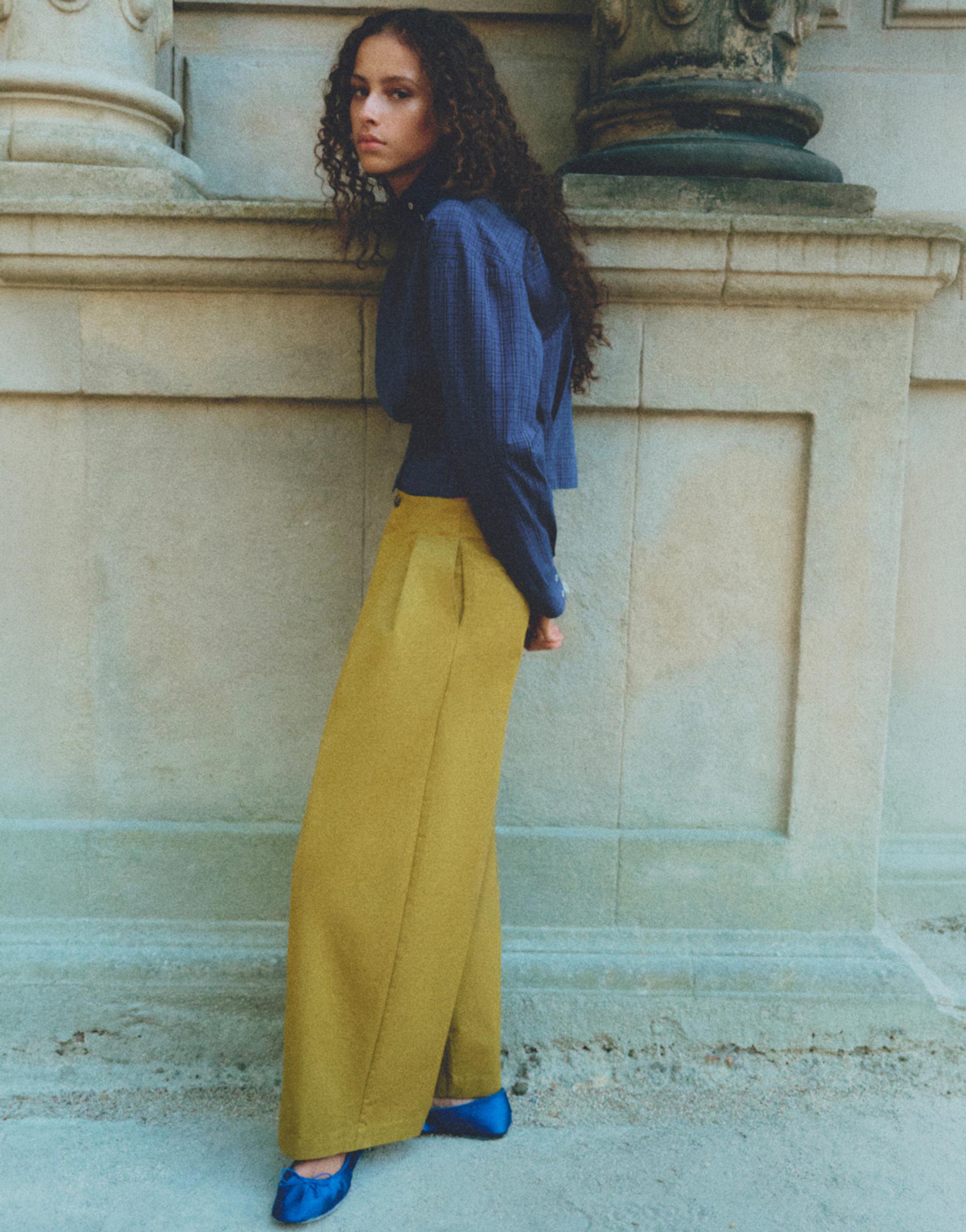 Darted barrel trousers — Olive