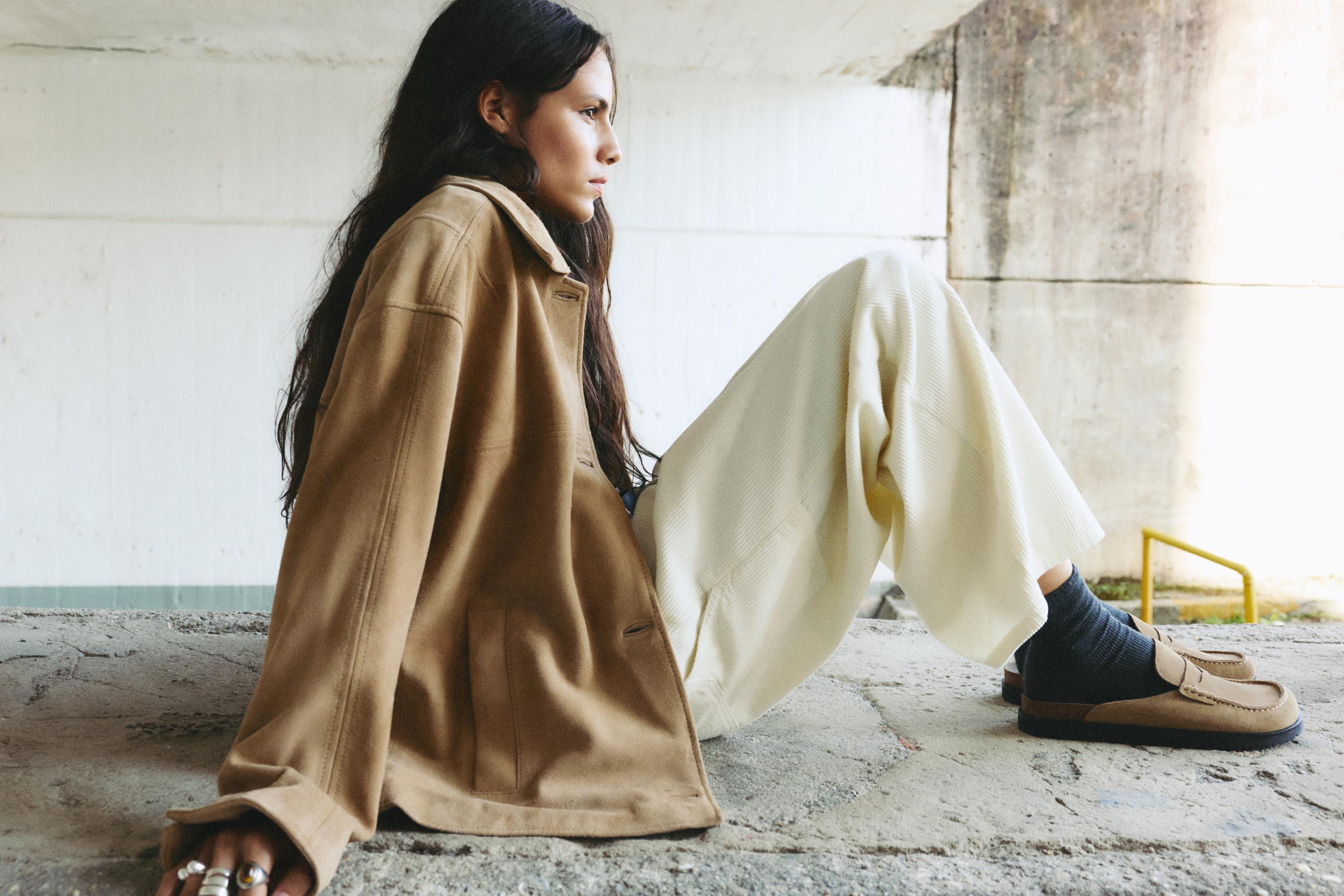 Leather clogs — Sand