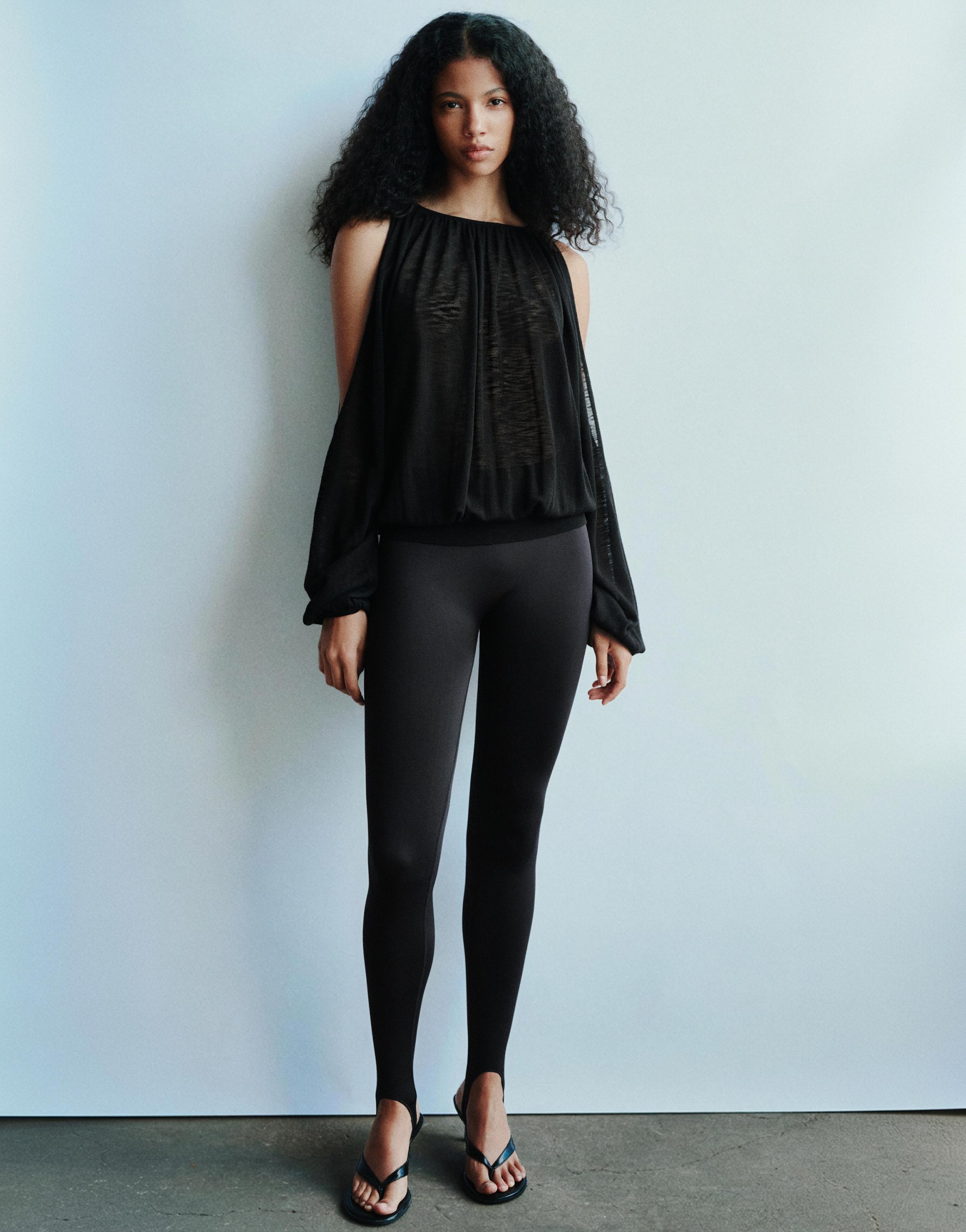 Fine stirrup leggings — Black
