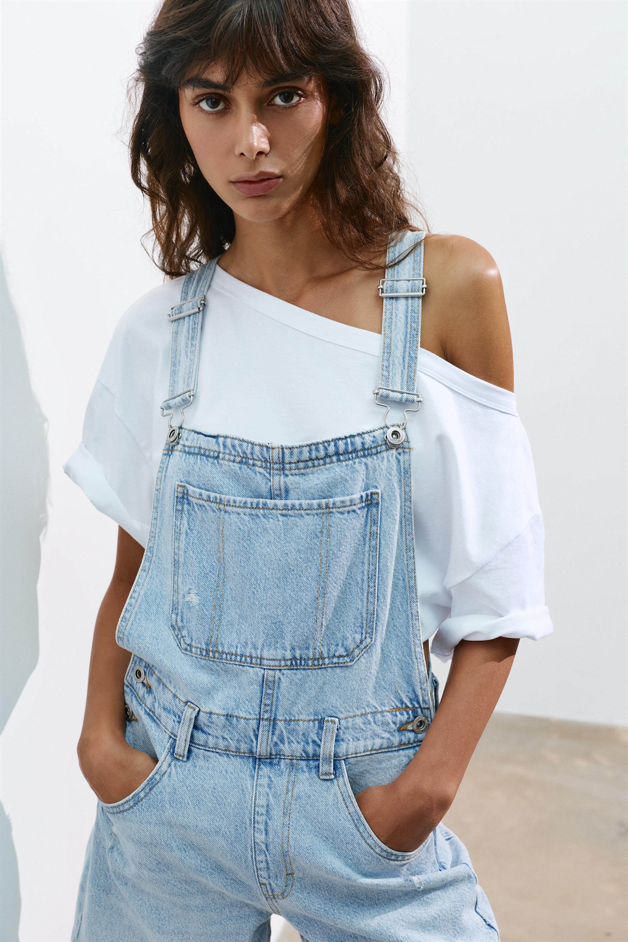 Short denim dungarees — Pale blue