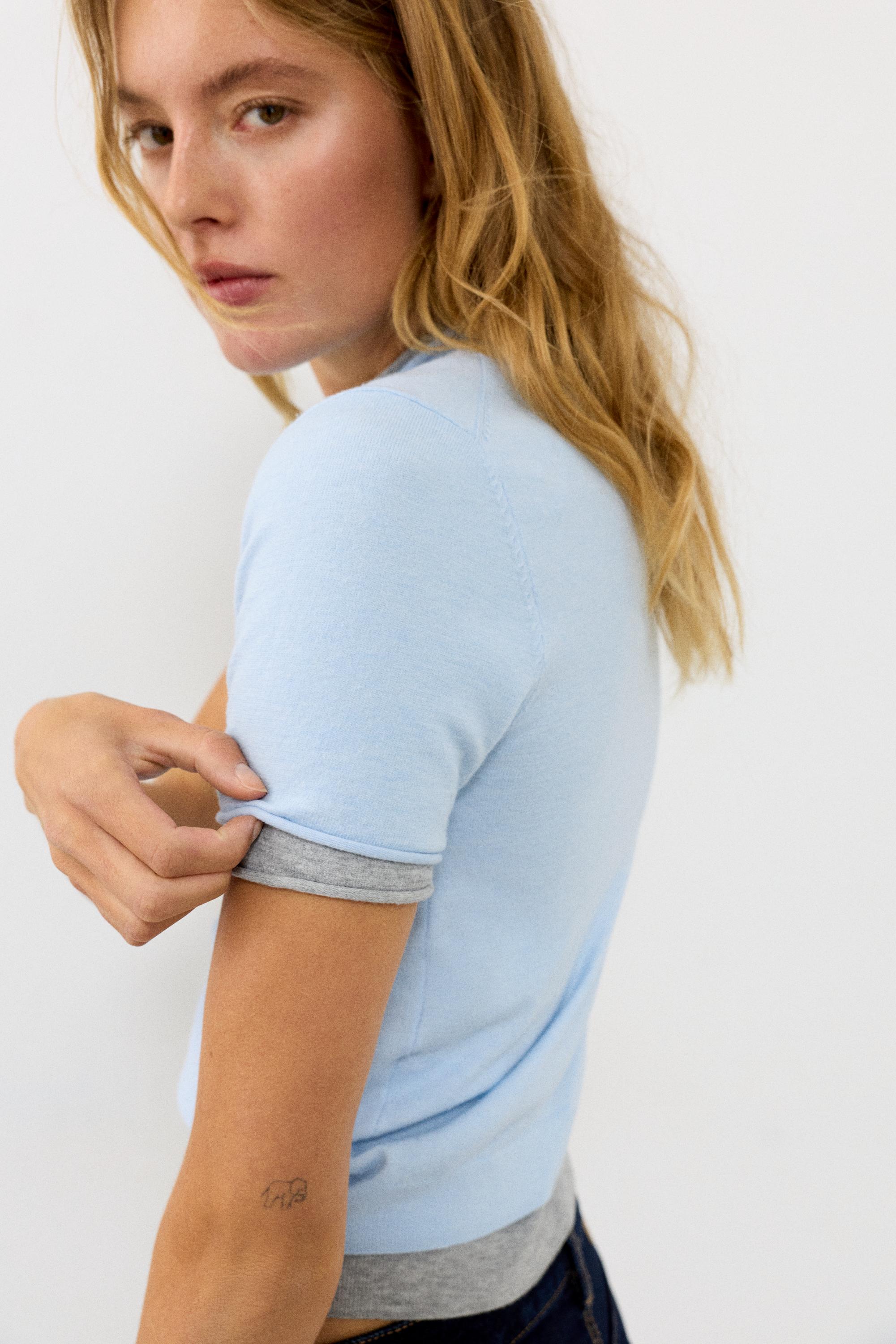 Fine knit short sleeve T-shirt — Pastel blue