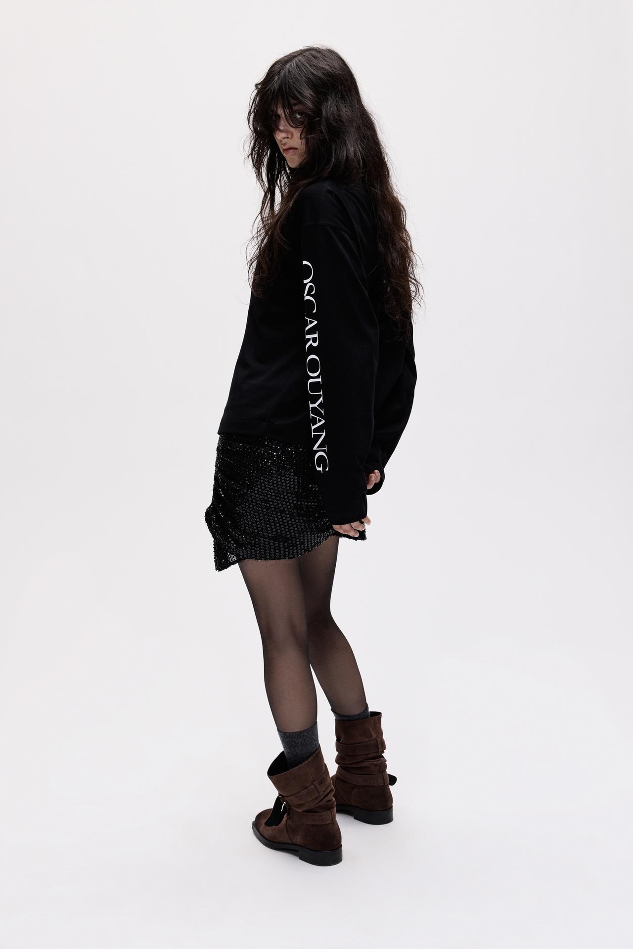 Oscar Ouyang appliqué T-shirt — Black