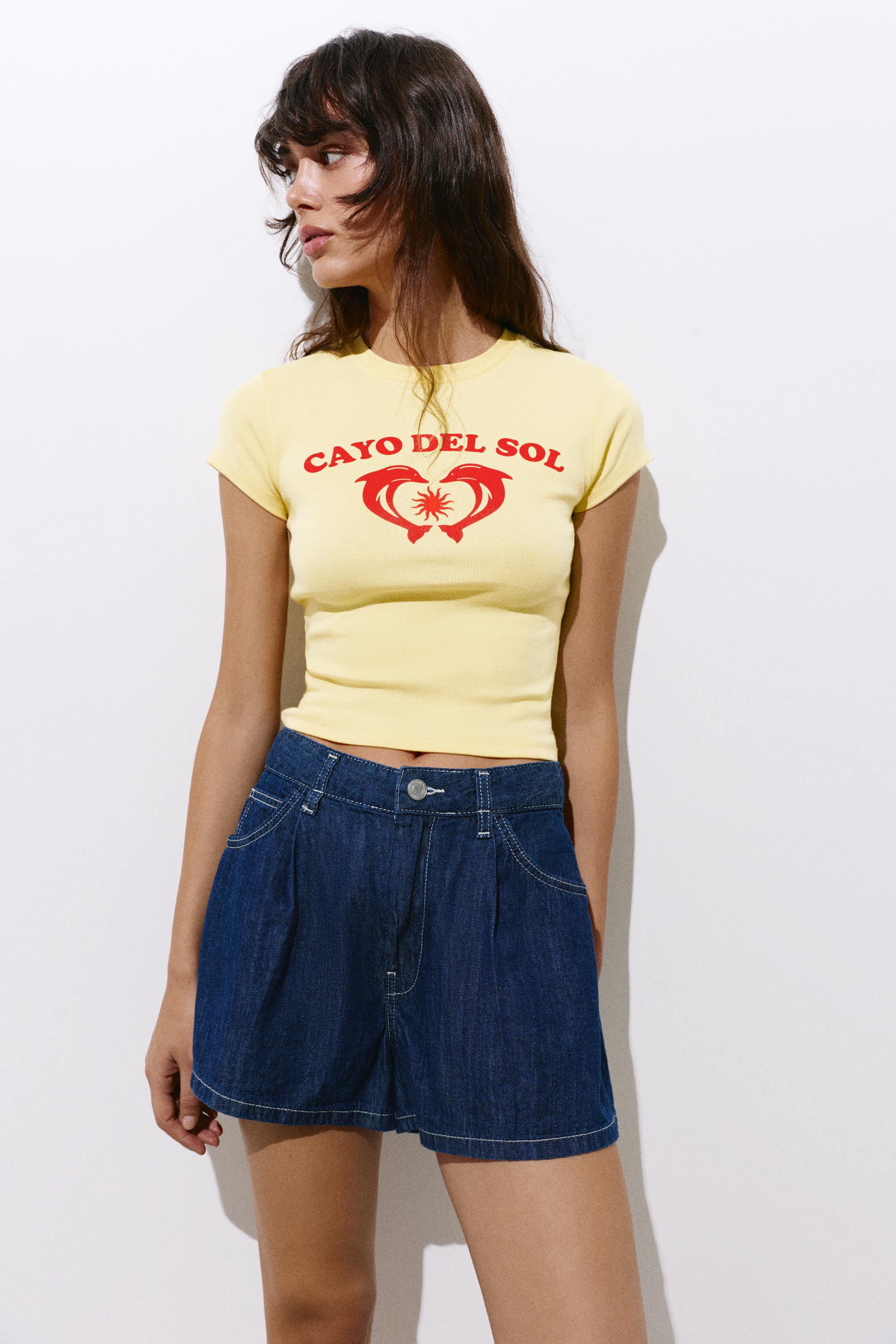 Dolphin T-shirt — Pale yellow