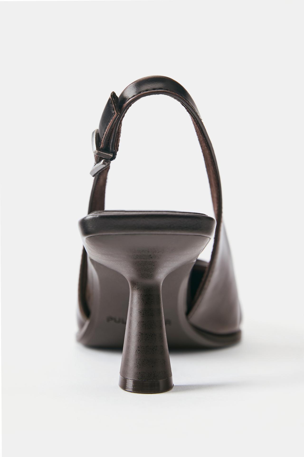 Buckle slingback shoes — Brown
