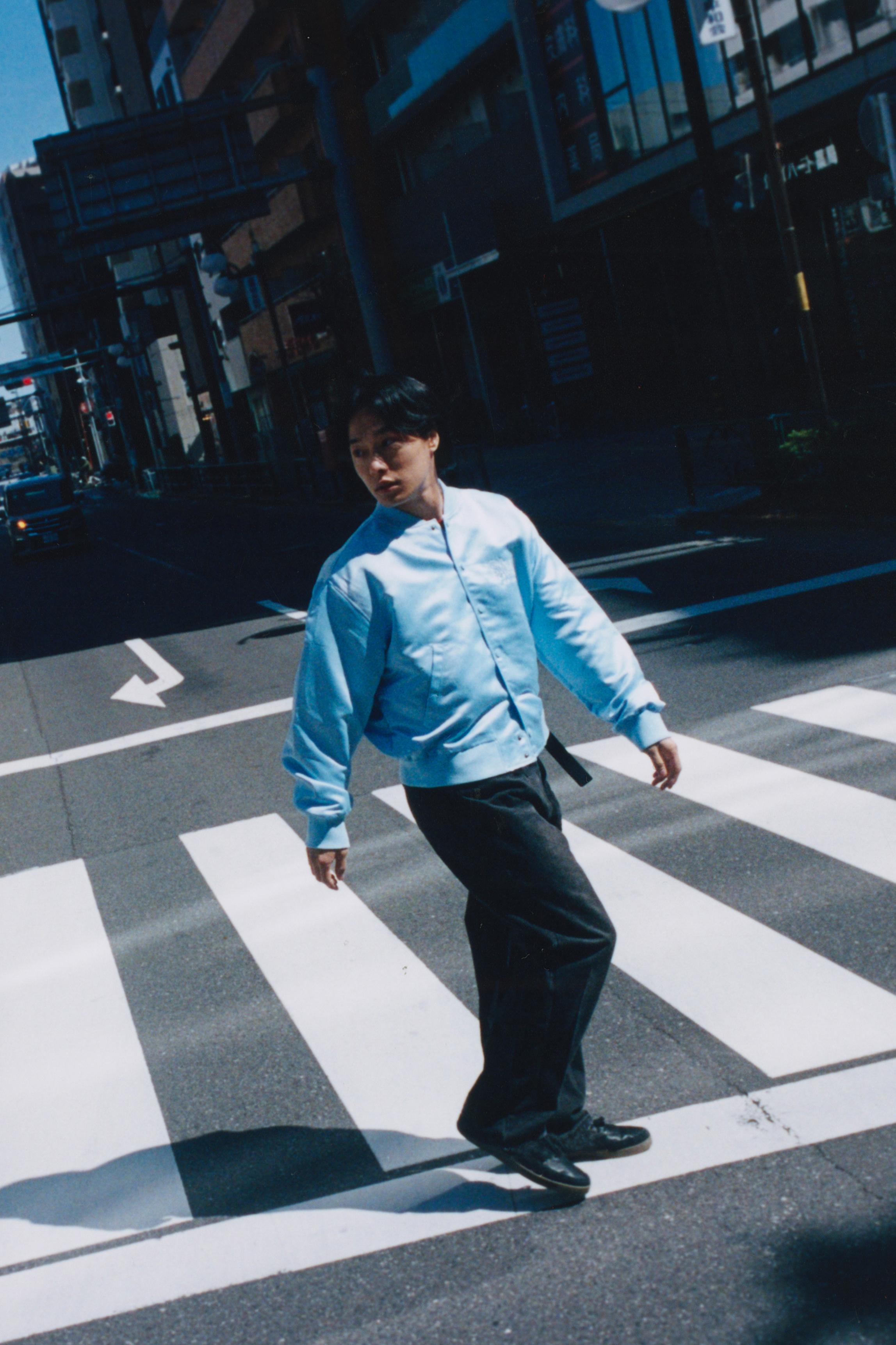 Satin bomber jacket — Pastel blue