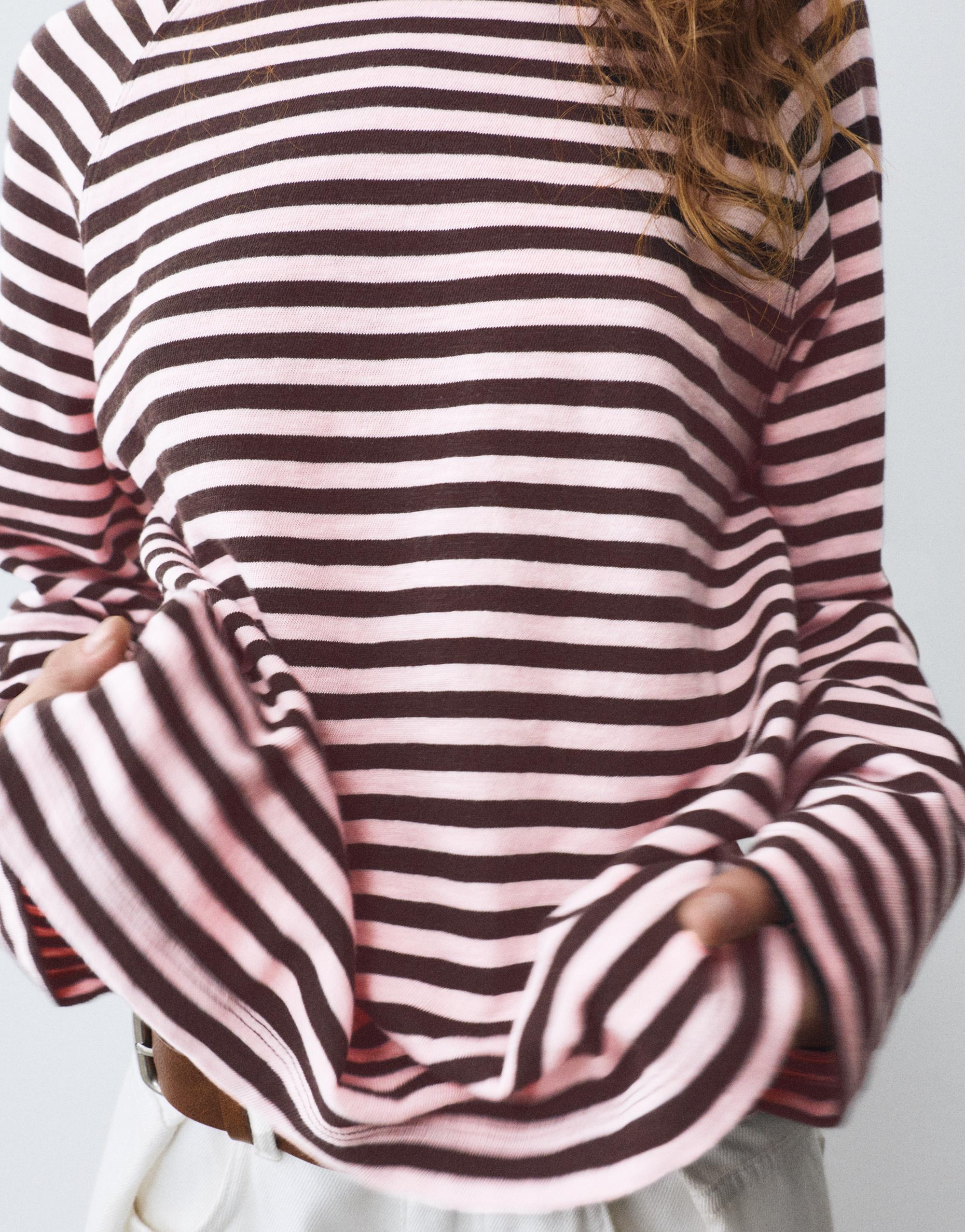 Long sleeve raglan T-shirt — Striped