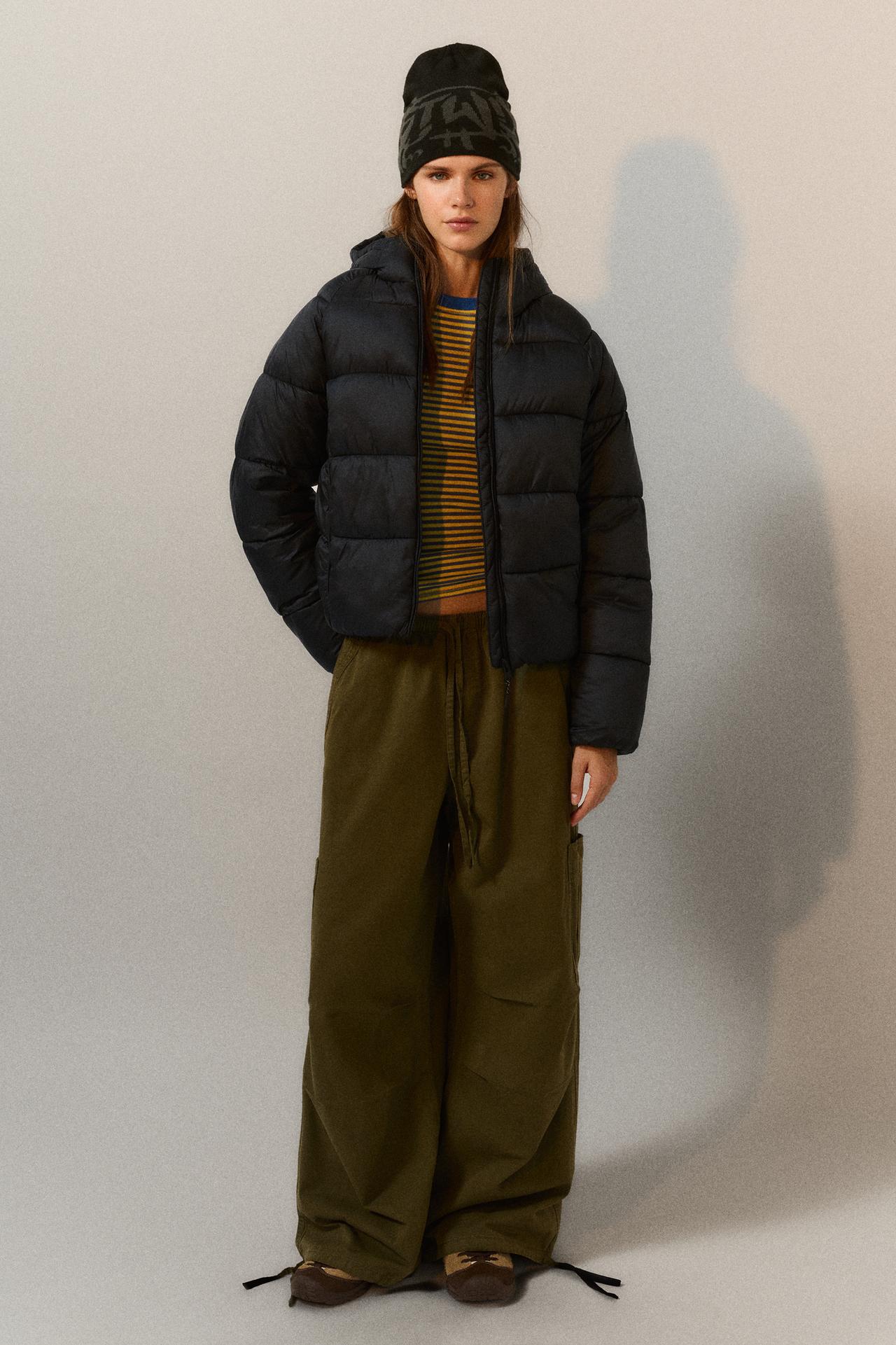 Hooded puffer jacket — Black