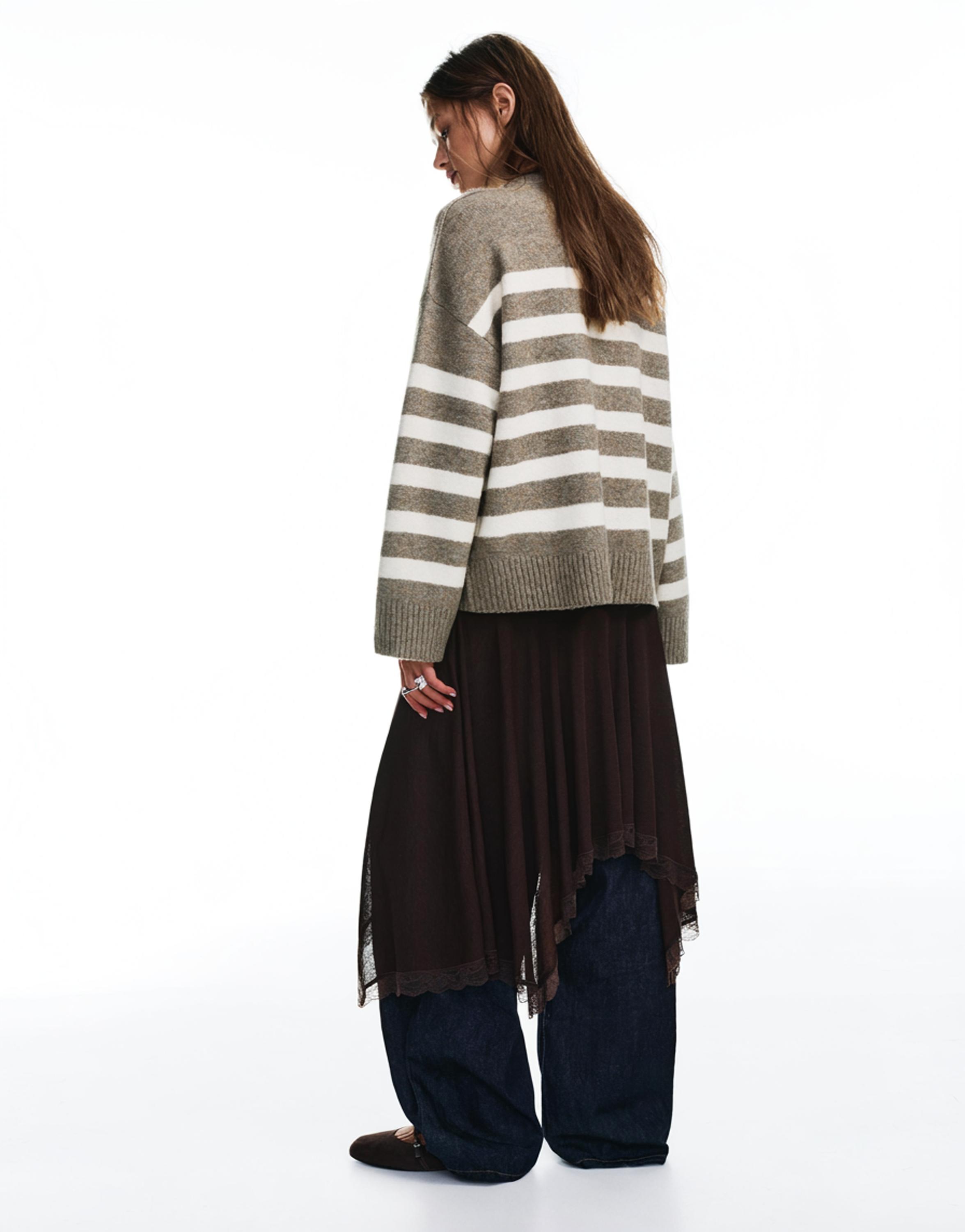 Striped jumper — Brown
