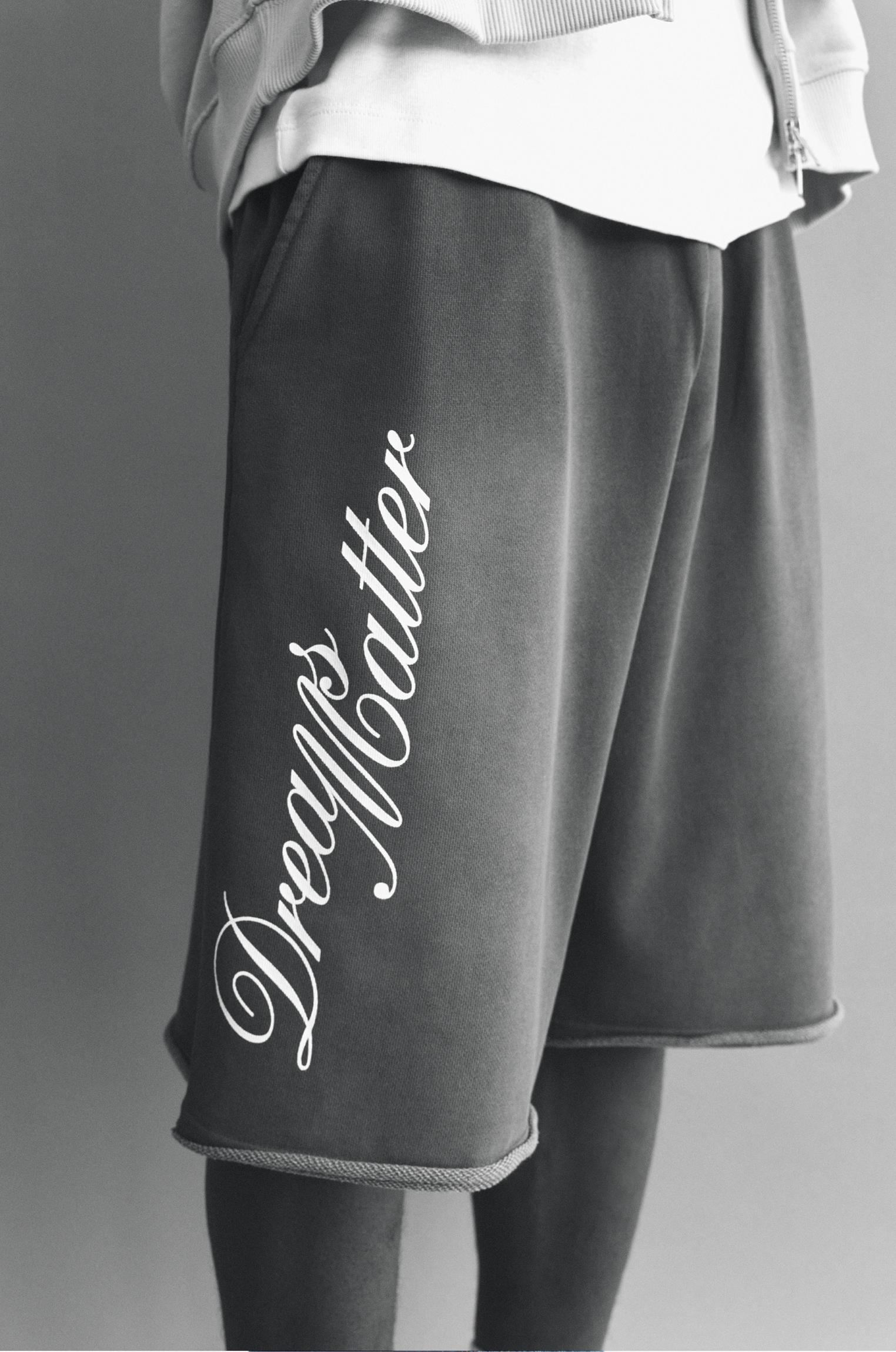 Graphic skater Bermuda sweatshorts — Grey