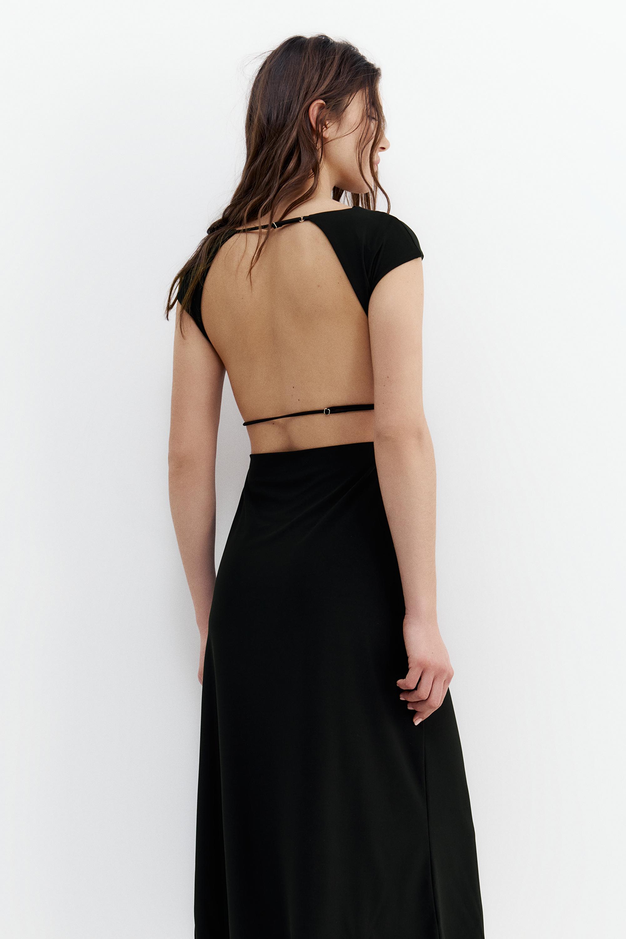 Sırtı açık midi elbise - Görsel 32