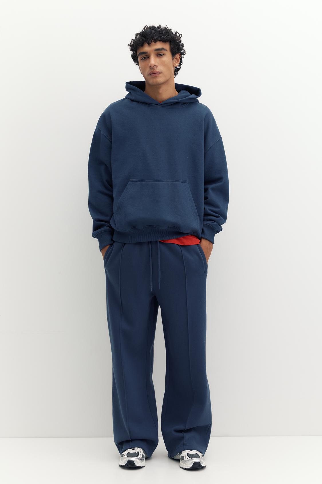 Shop the look | Pull&Bear United Arab Emirates 【送料無料】 プルアンドベアー メンズ カジュアルパンツ ボトムス Pull&Bear interlock sweatpants in gray Gray