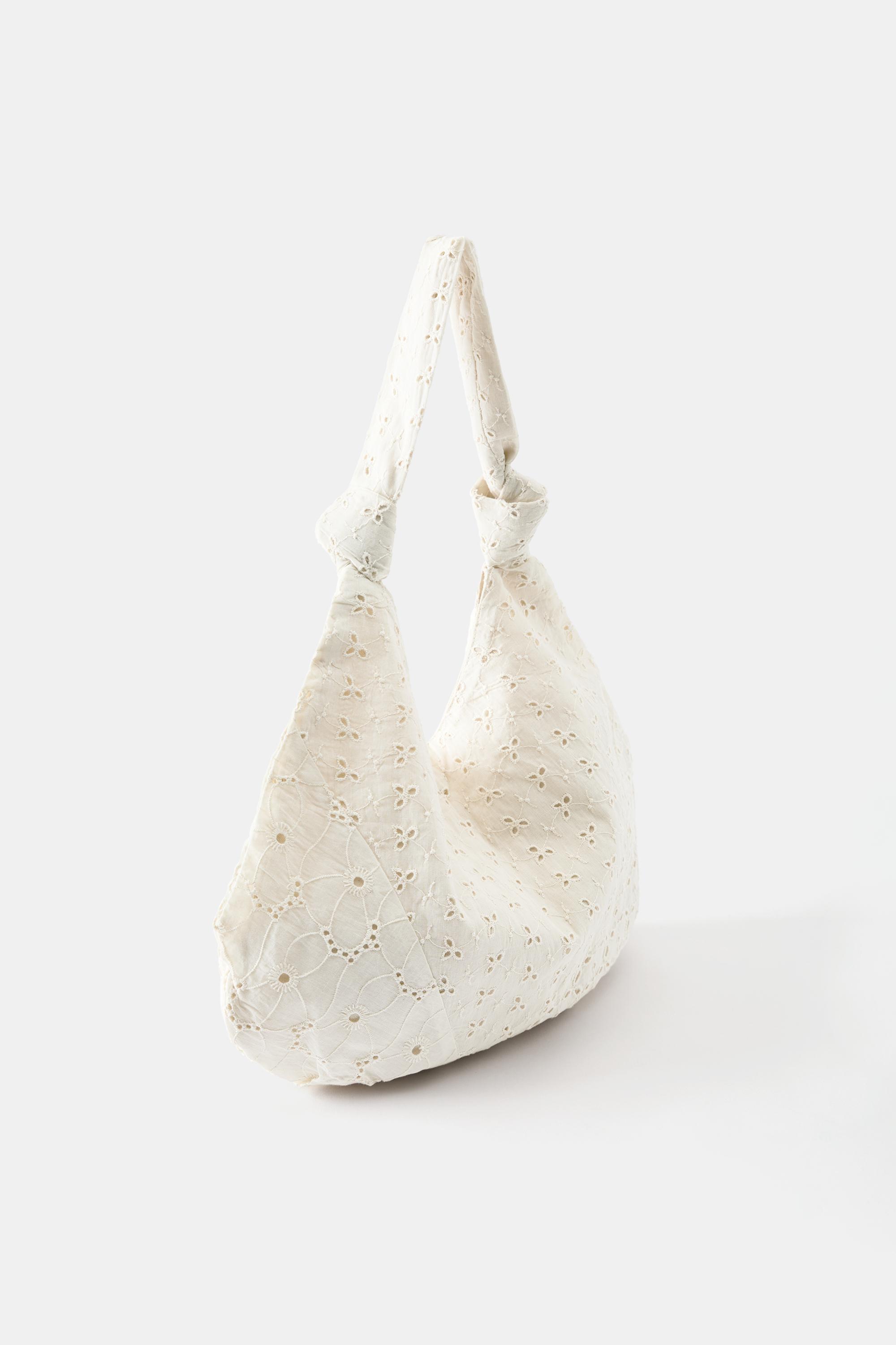 Embroidered tote bag — Ecru