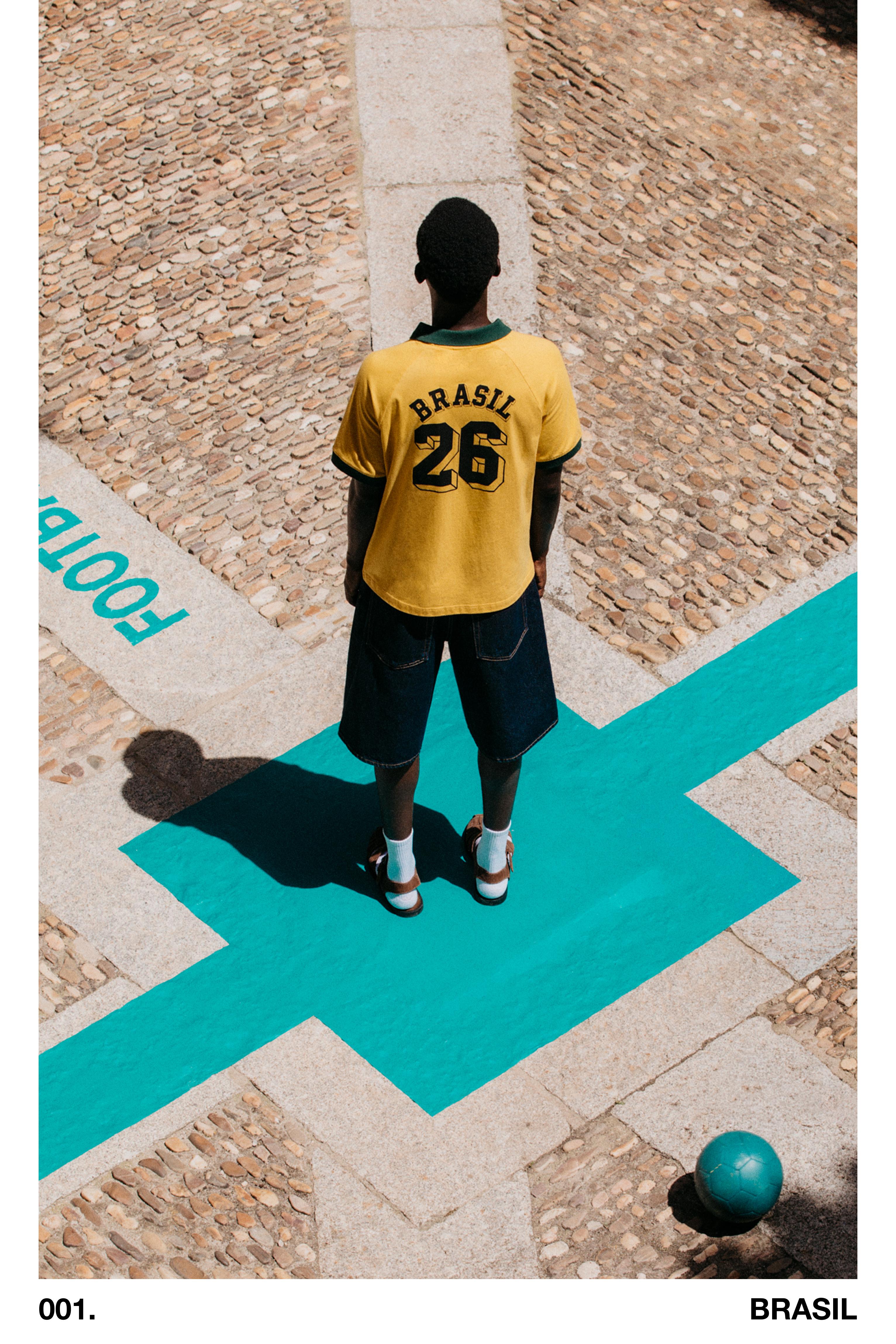 Brazil FIFA WORLD CUP 26™ polo shirt — Yellow