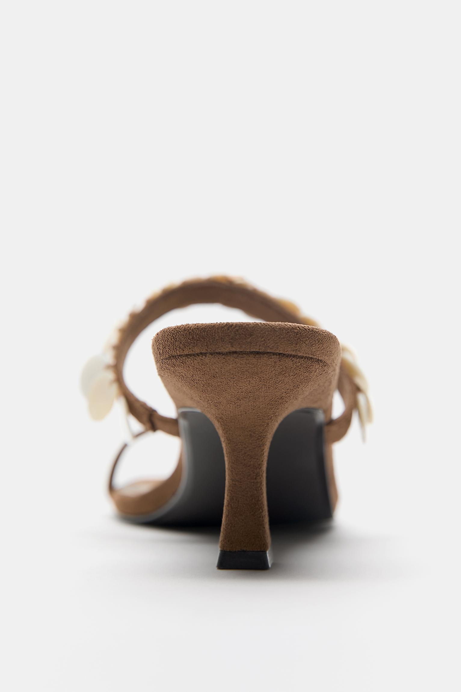 Boncuklu topuklu sandalet - Görsel 2