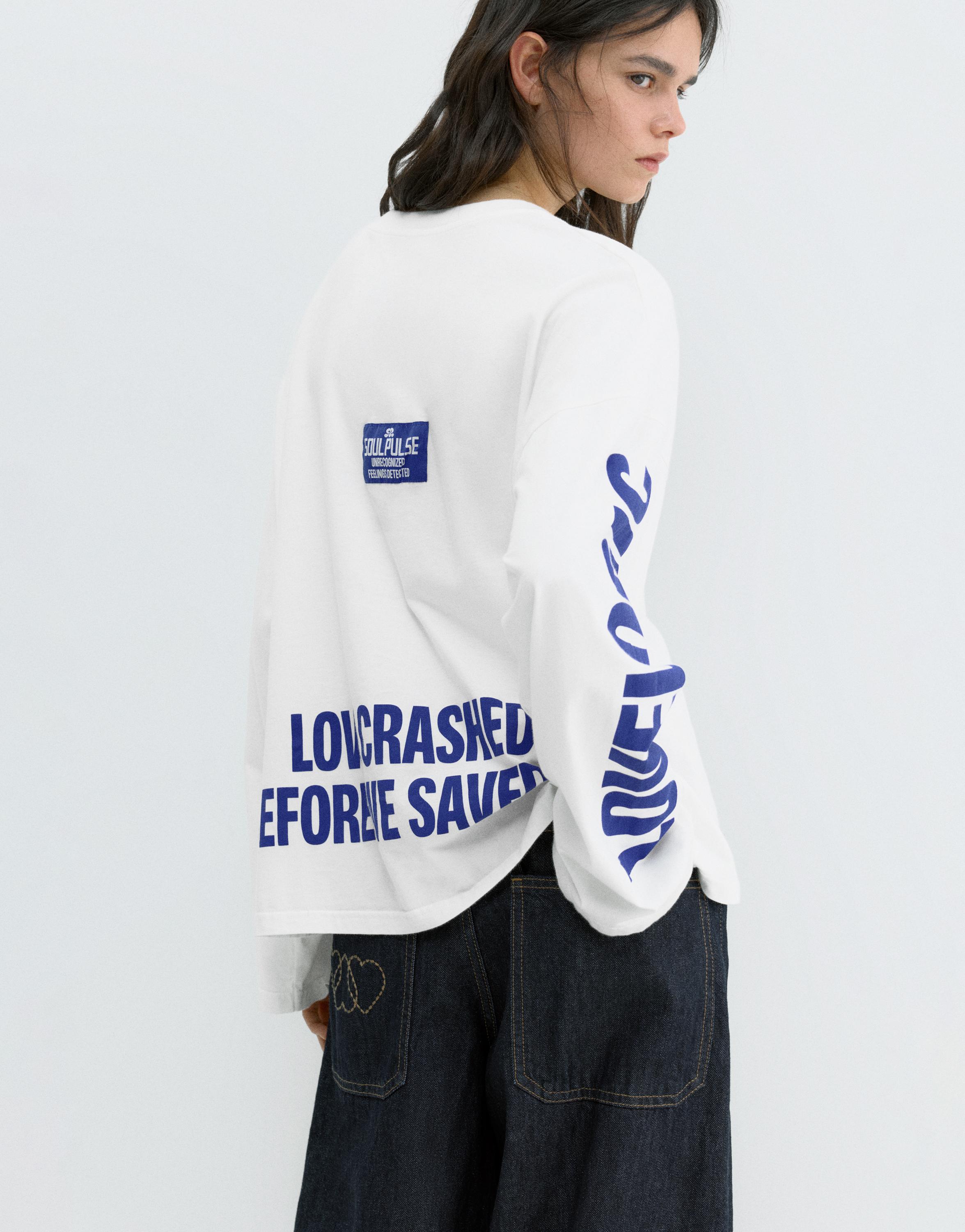 Love graphic T-shirt — Ice