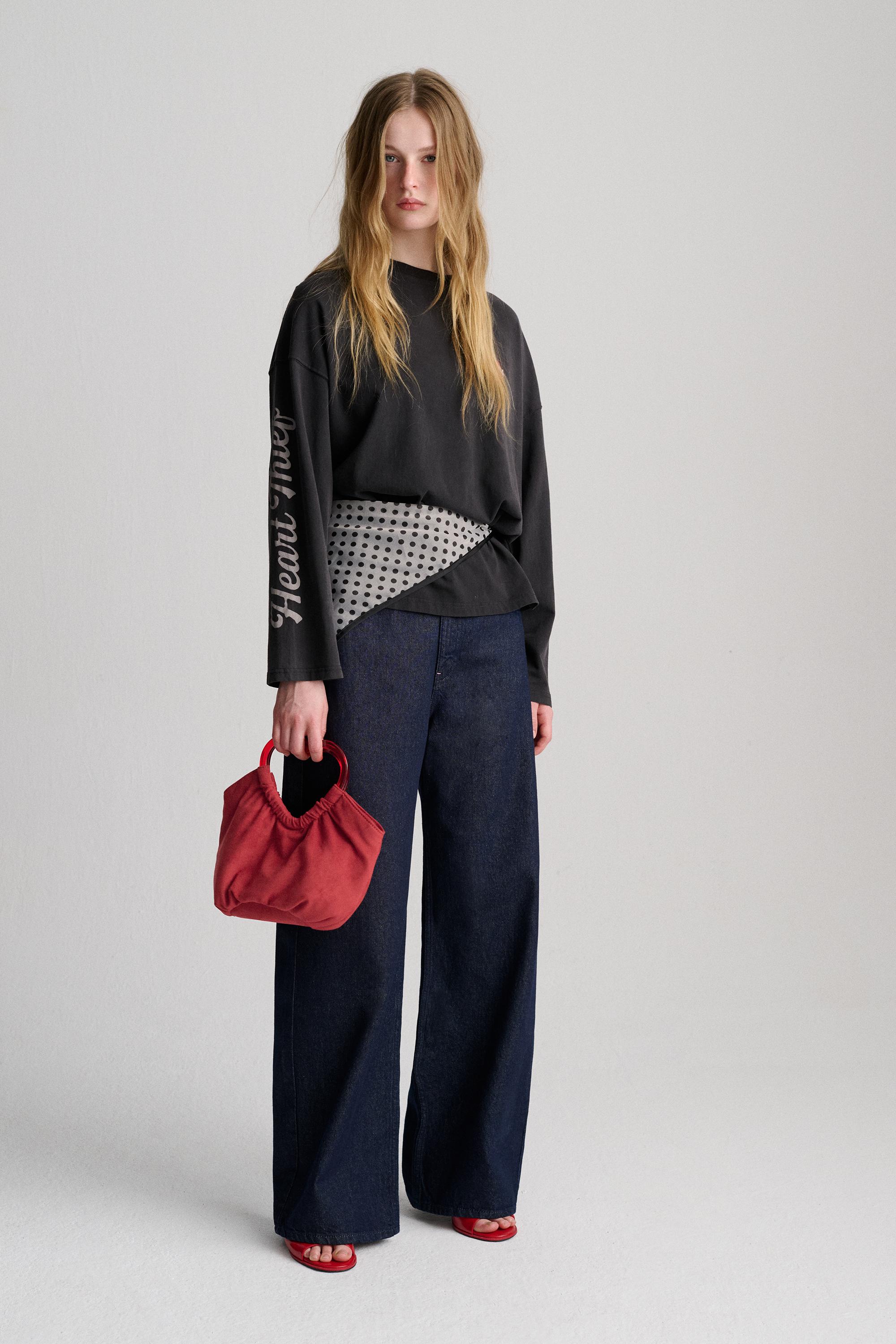 Heart-handle handbag — Red