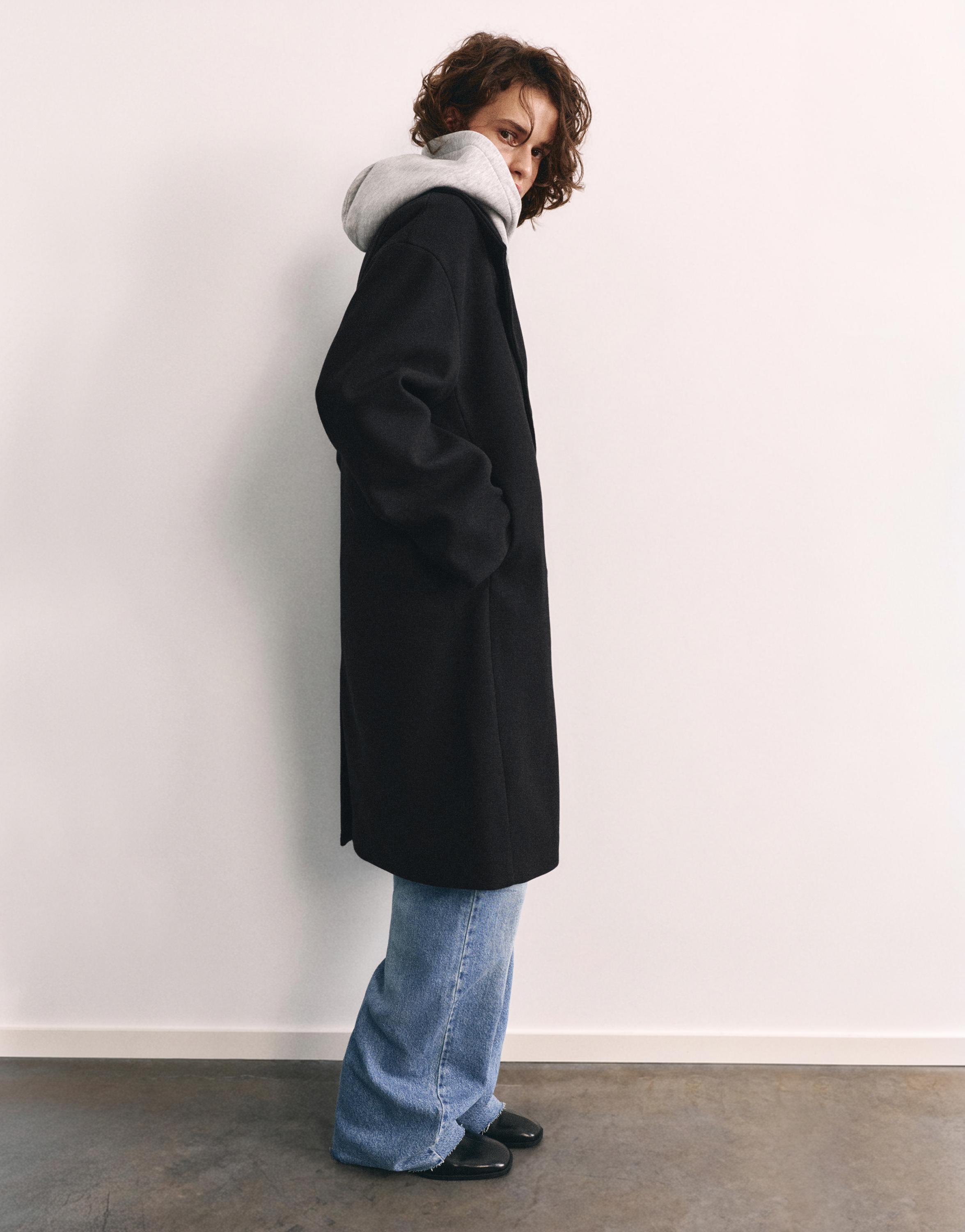 Double-breasted felt texture coat — Black