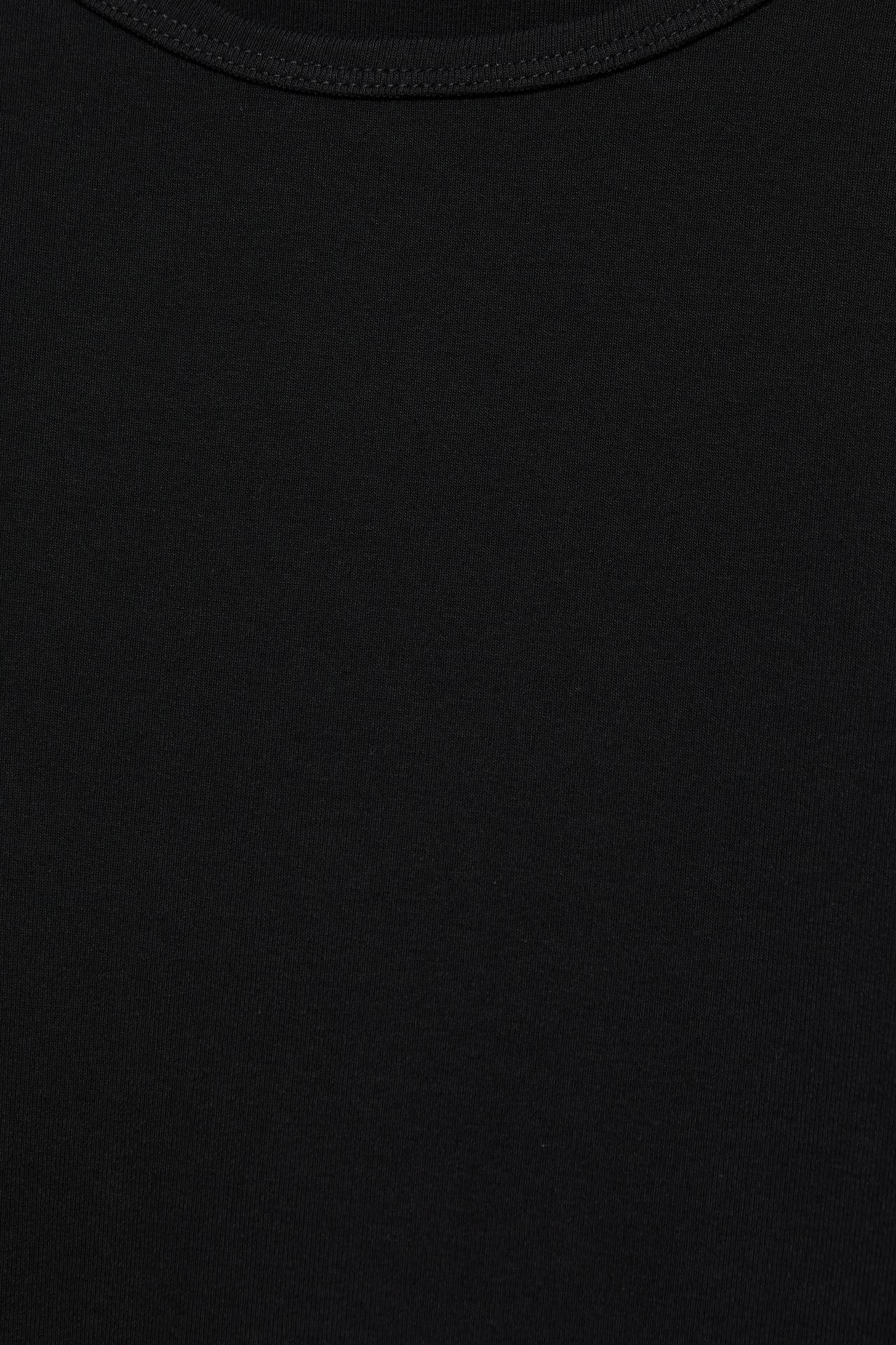 Fitted long sleeve T-shirt — Black