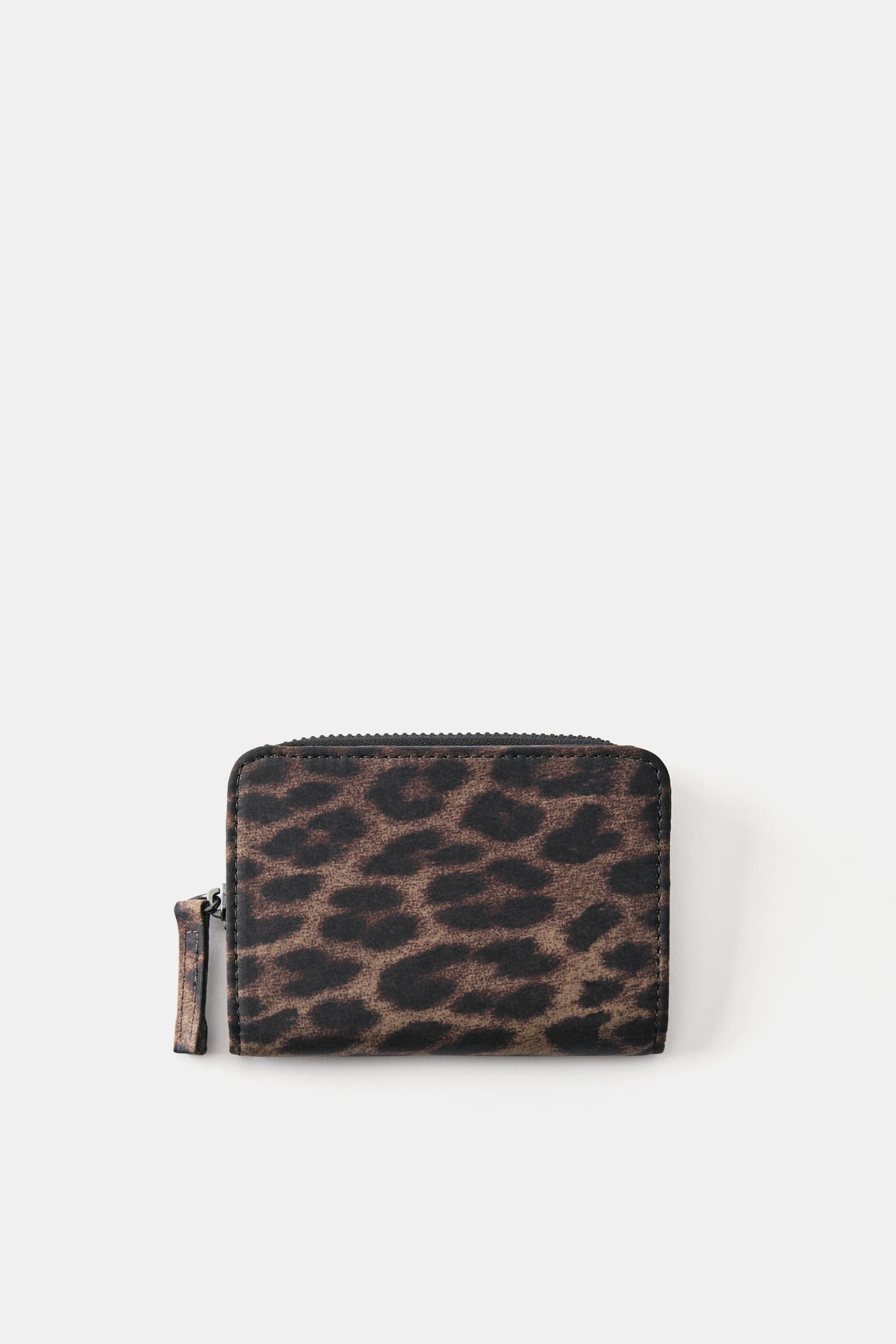 Leopard print purse — Leopard