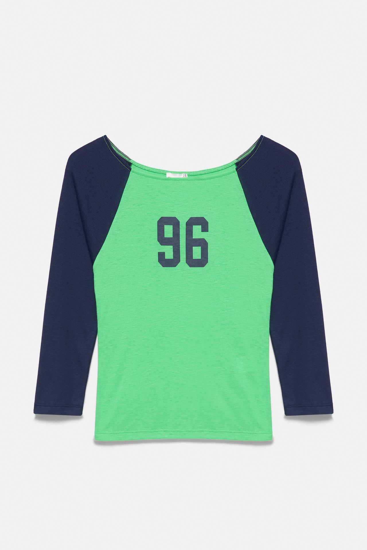T-shirt with raglan sleeves and graphic — Green