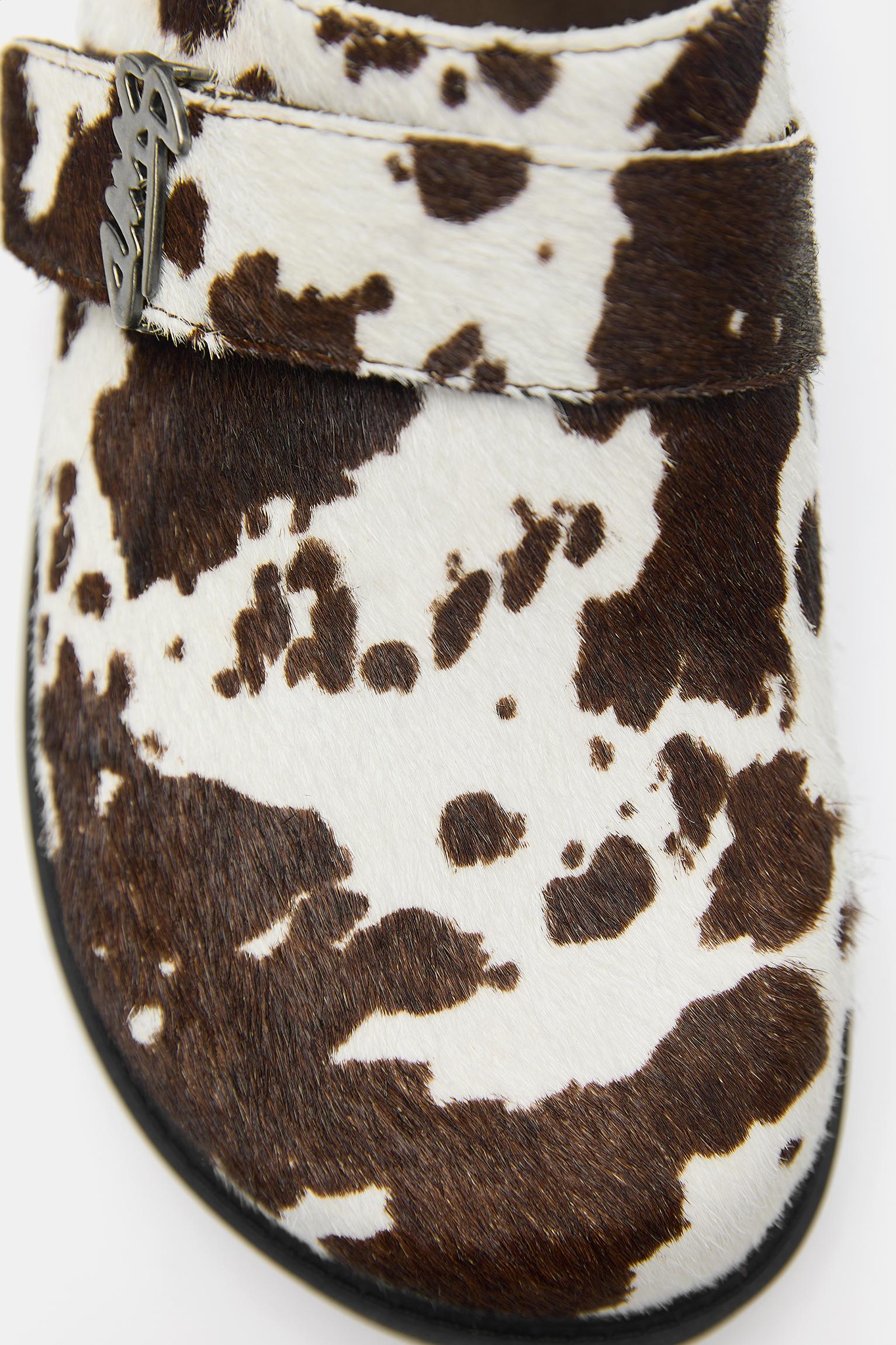 STWD cow print leather clogs — Brown