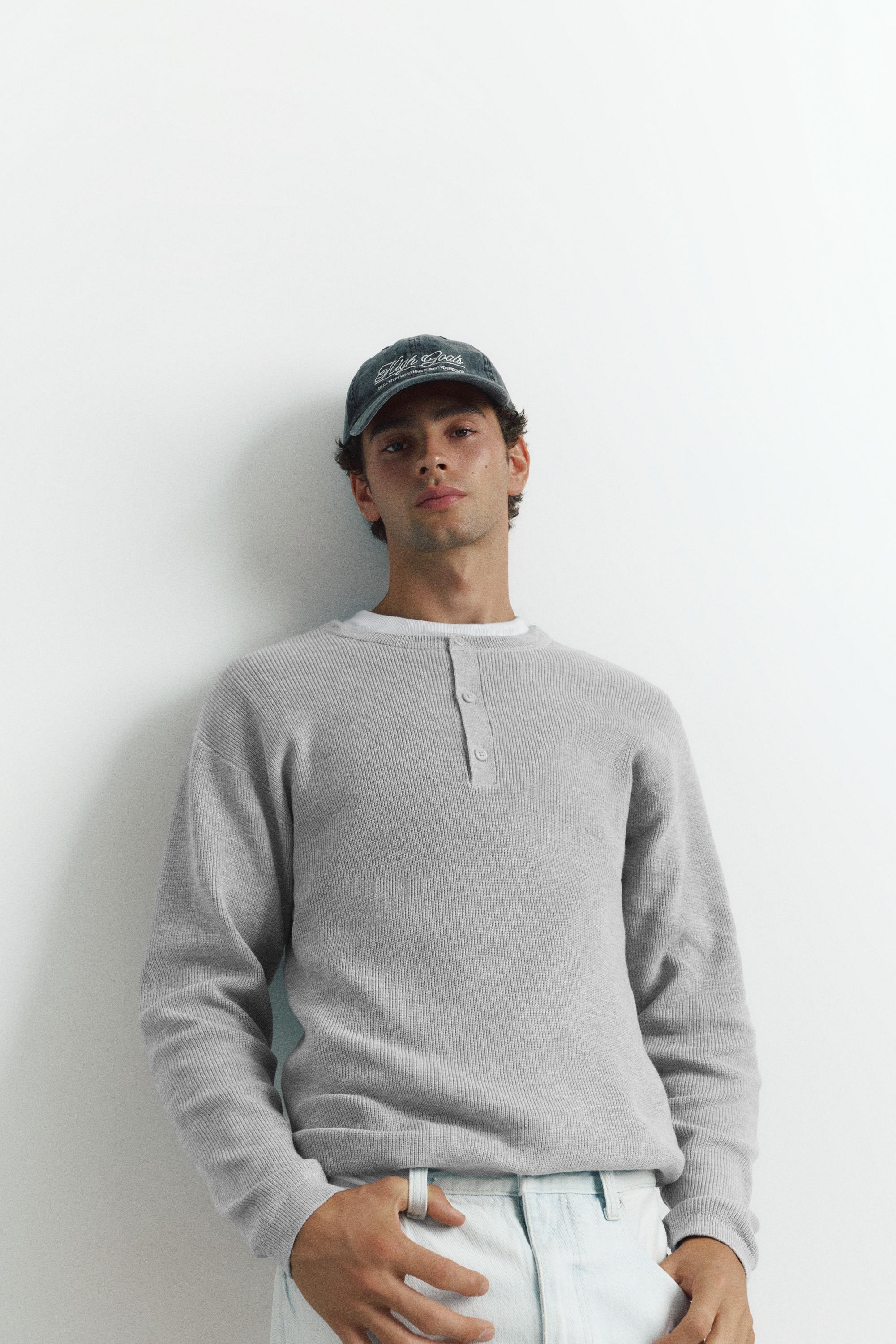 Henley neck jumper — Grey marl