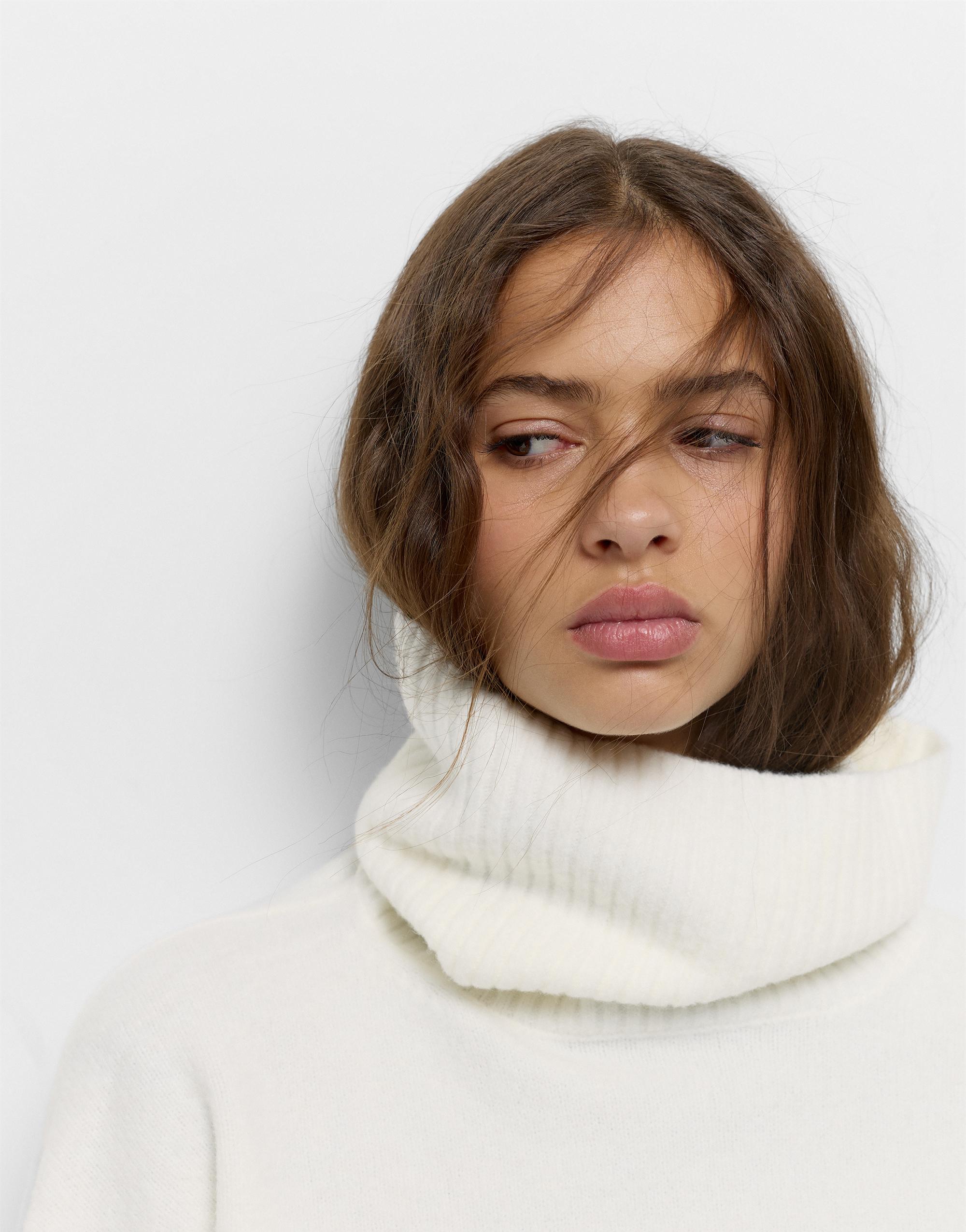 Yumuşak dik yaka kazak - Görsel 61