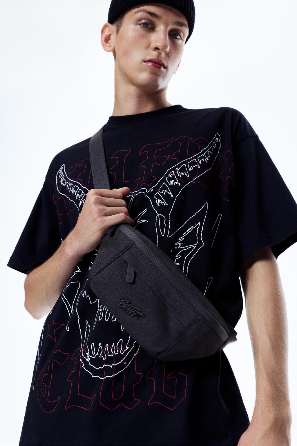 T-shirt Stranger Things Hellfire Club pull&bear - Main Image