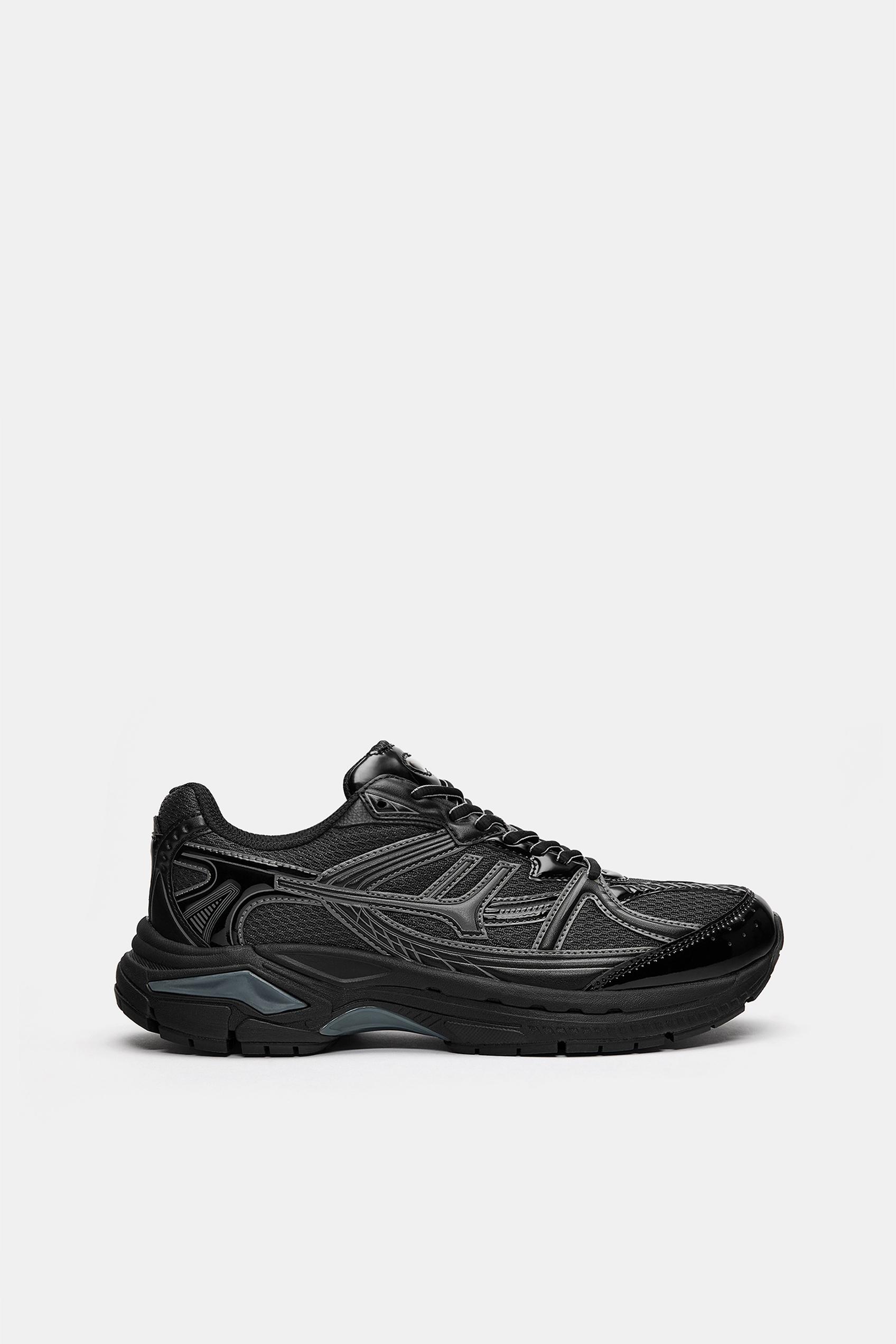 Sneakers Often 02 — Black
