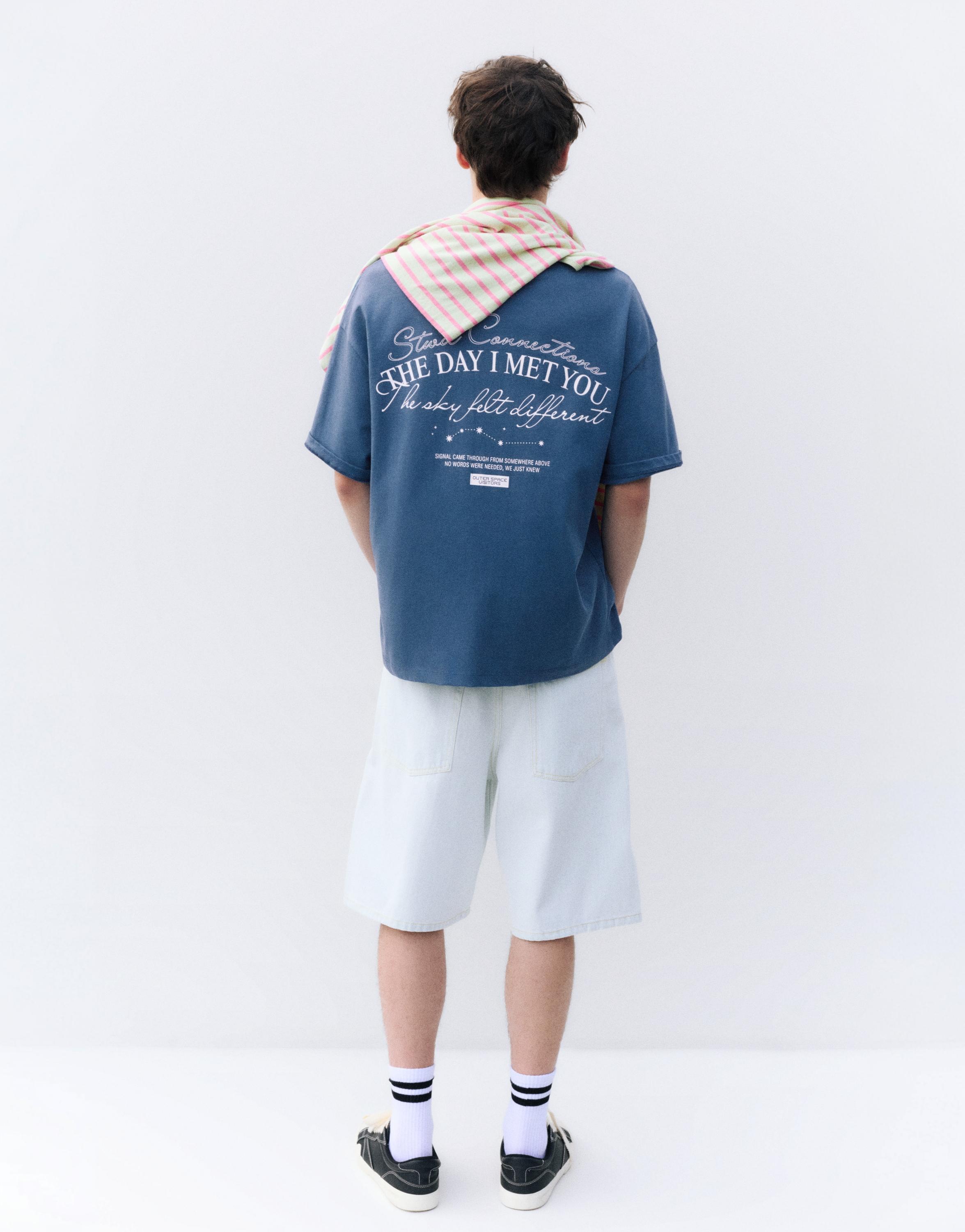 Boxy-fit graphic T-shirt — Navy