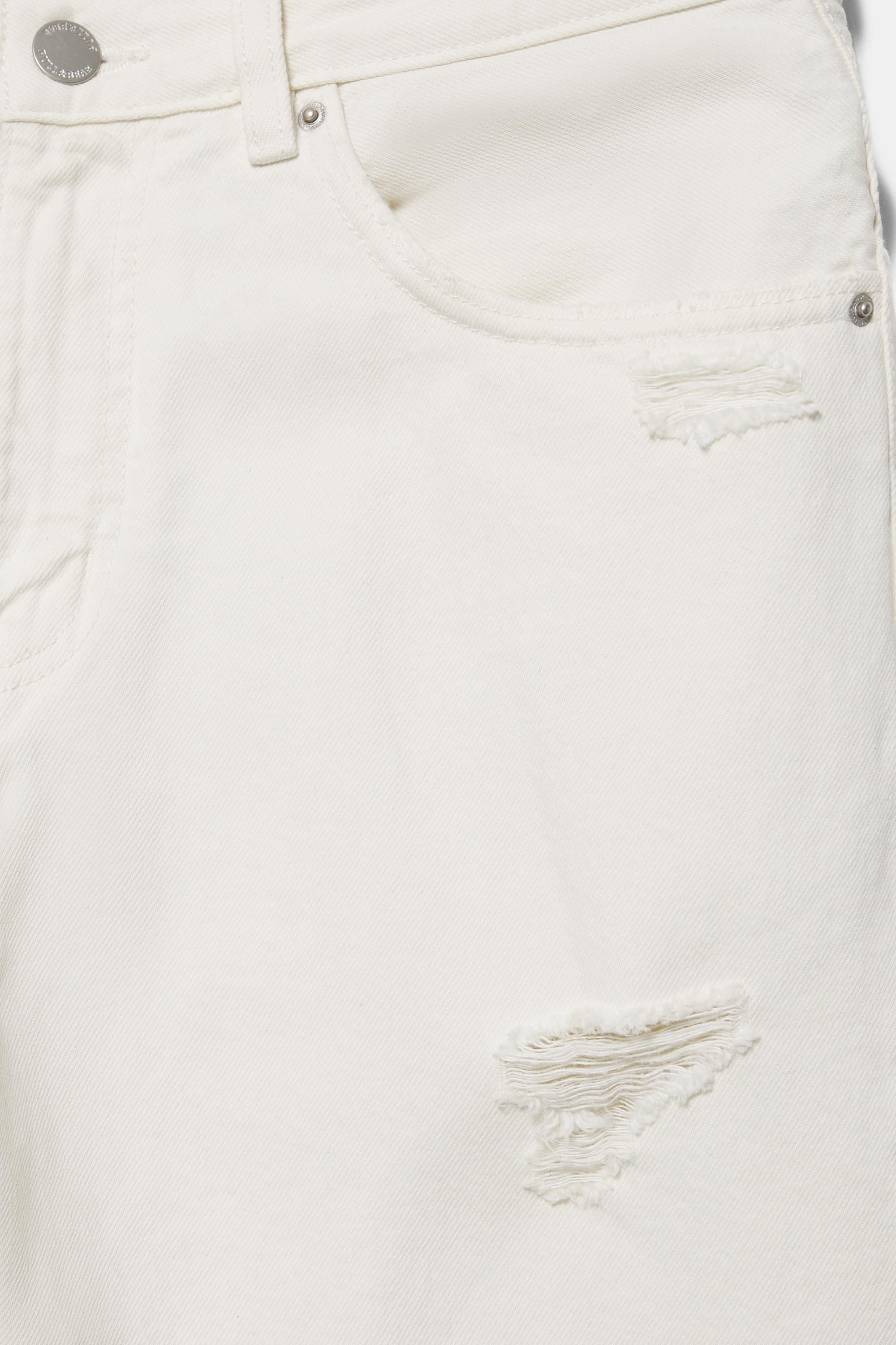 Straight-leg denim Bermuda shorts — Ecru